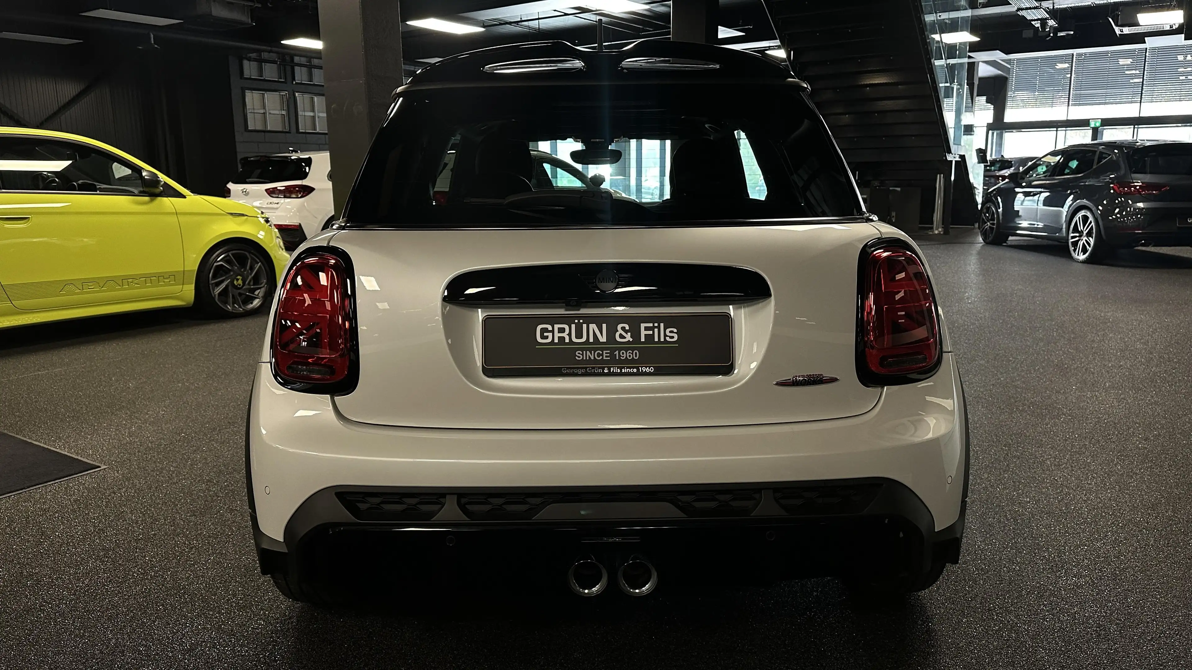 MINI John Cooper Works Trim — photo 9