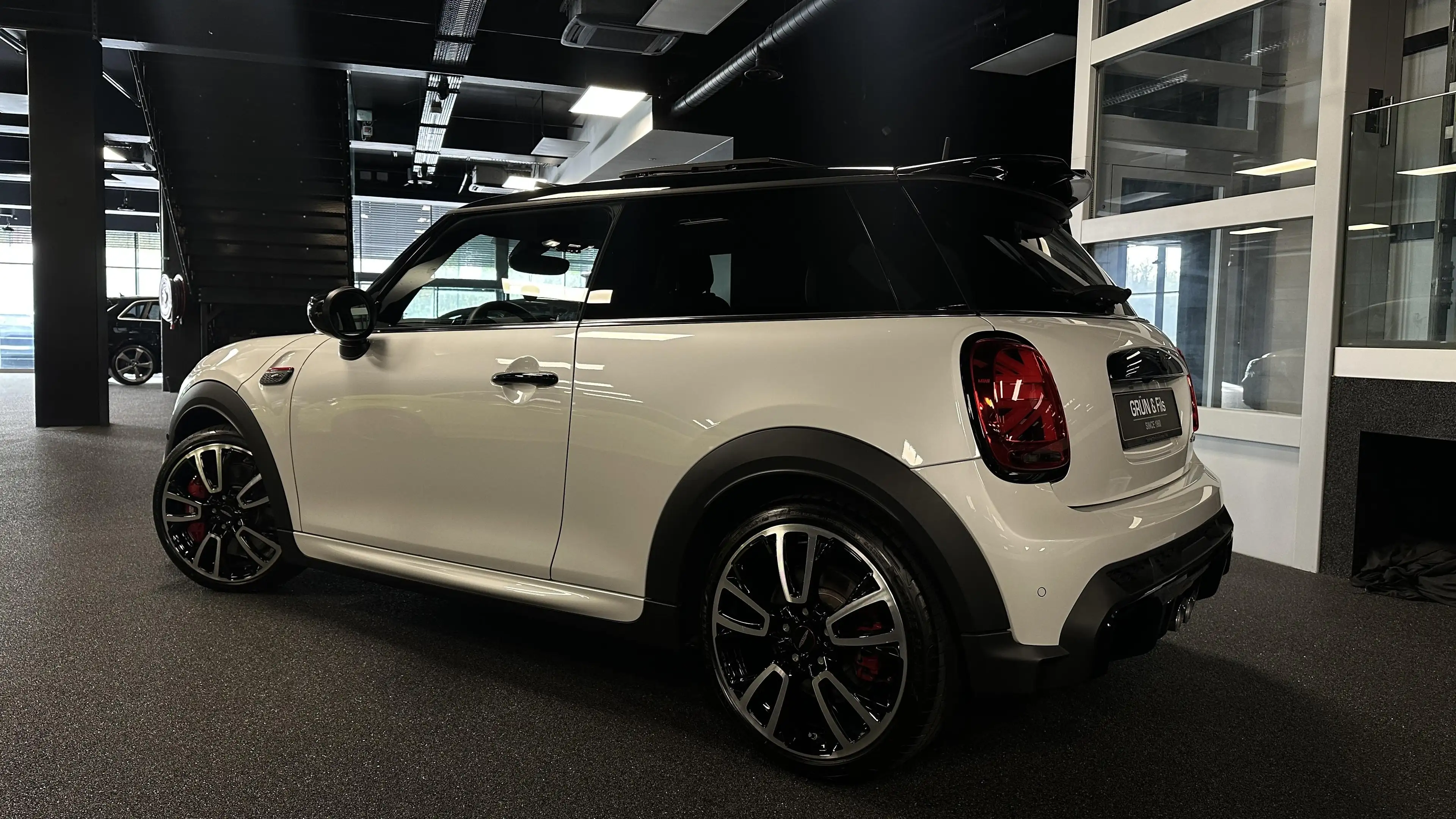 MINI John Cooper Works Trim — photo 7
