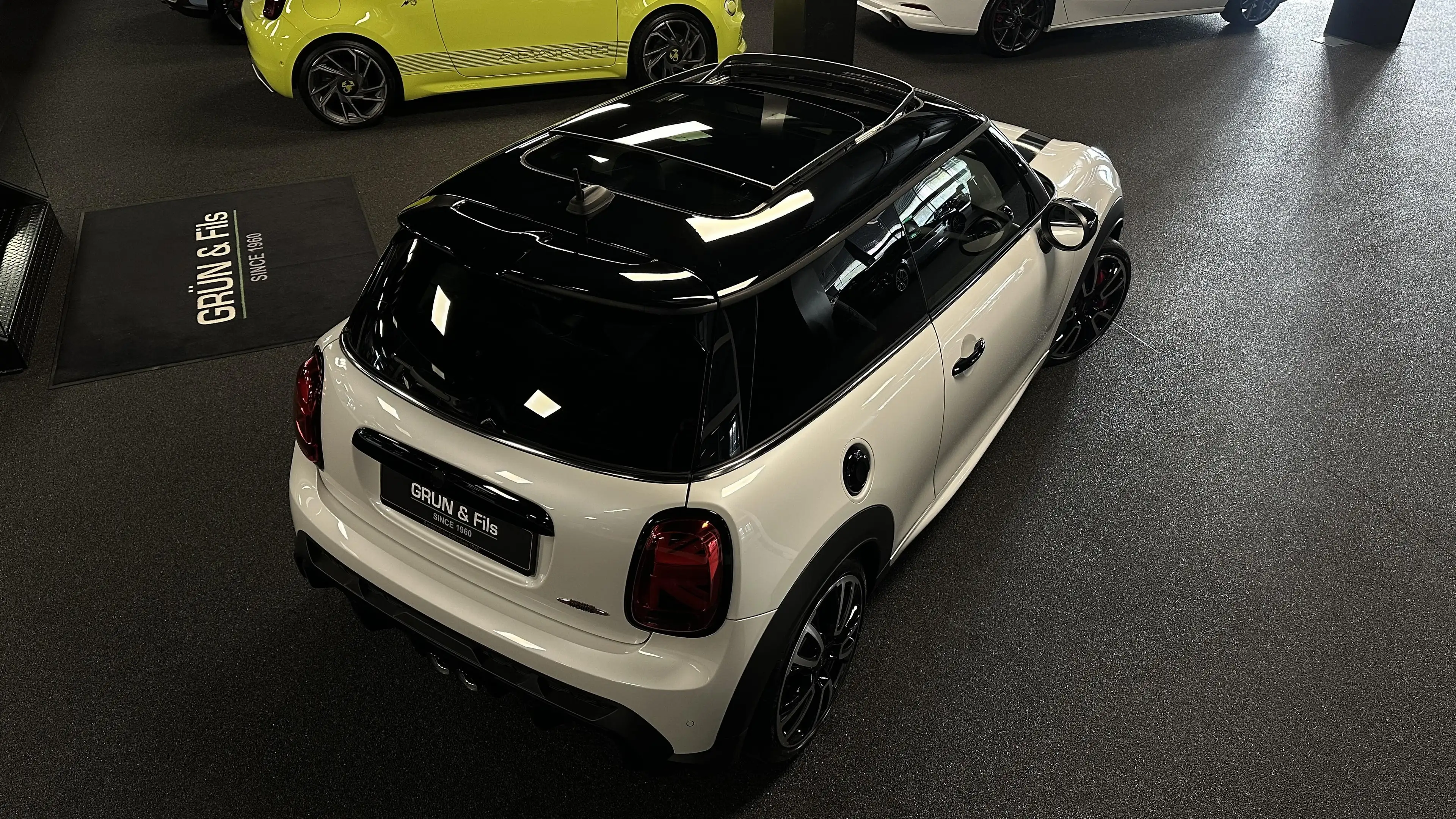 MINI John Cooper Works Trim — photo 5