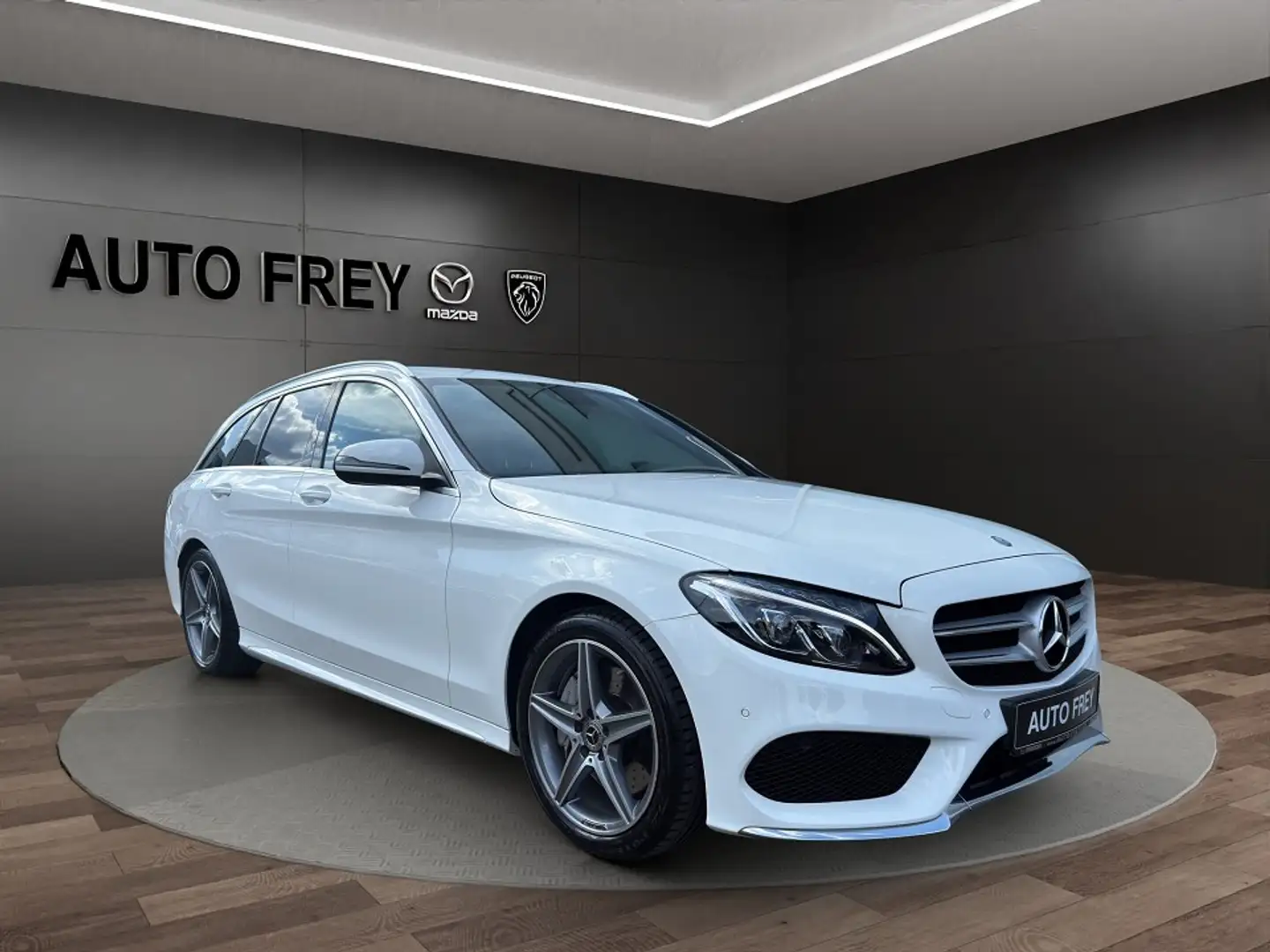 Mercedes-Benz C 250 211PS AMG Line AT+ AHK+KAMERA+KLIMA+LEDER+NAVI+SIT Alb - 1