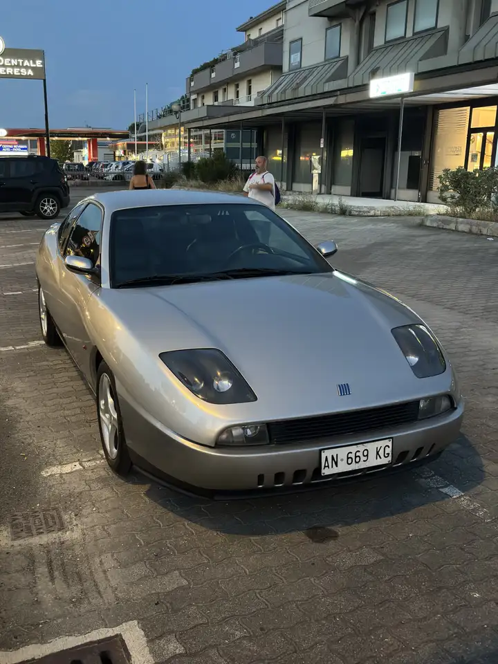 Fiat Coupe 2.0 20v turbo, foto 2