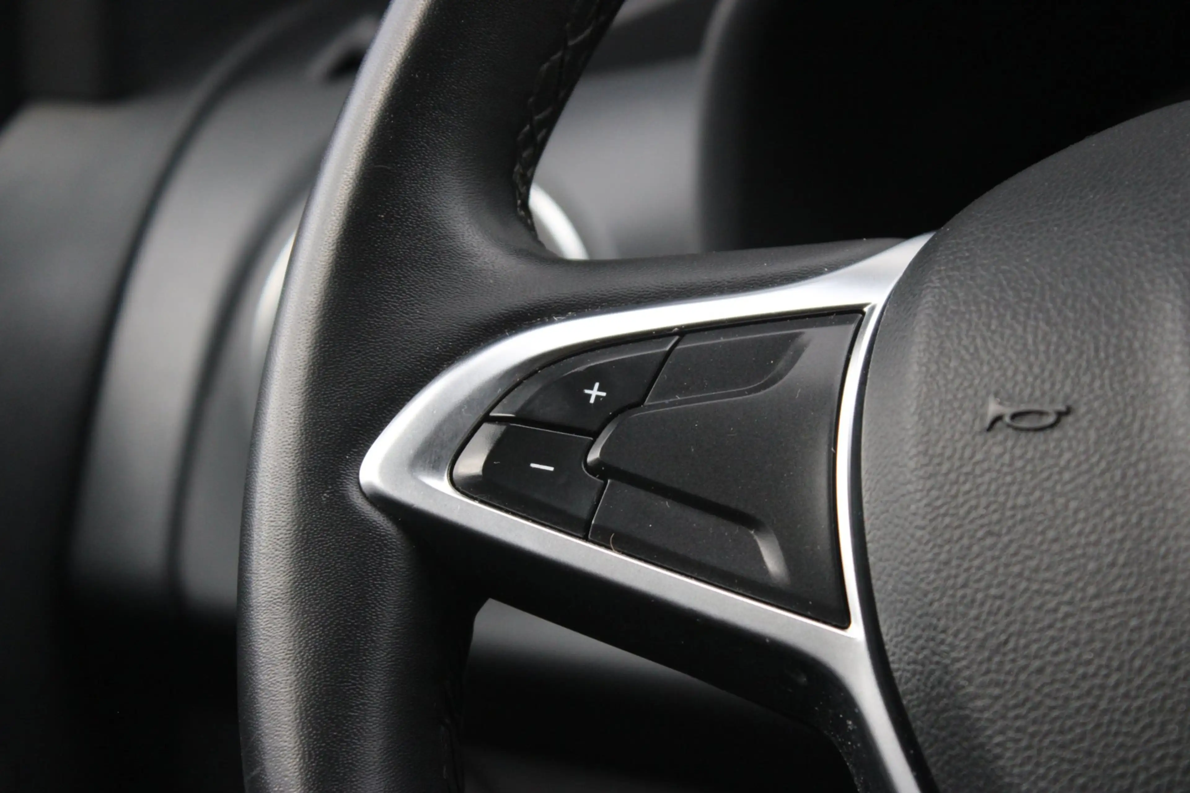 Dacia Logan MCV 0.9 TCe Stepway | Camera | Cruise-control | Te — photo 14