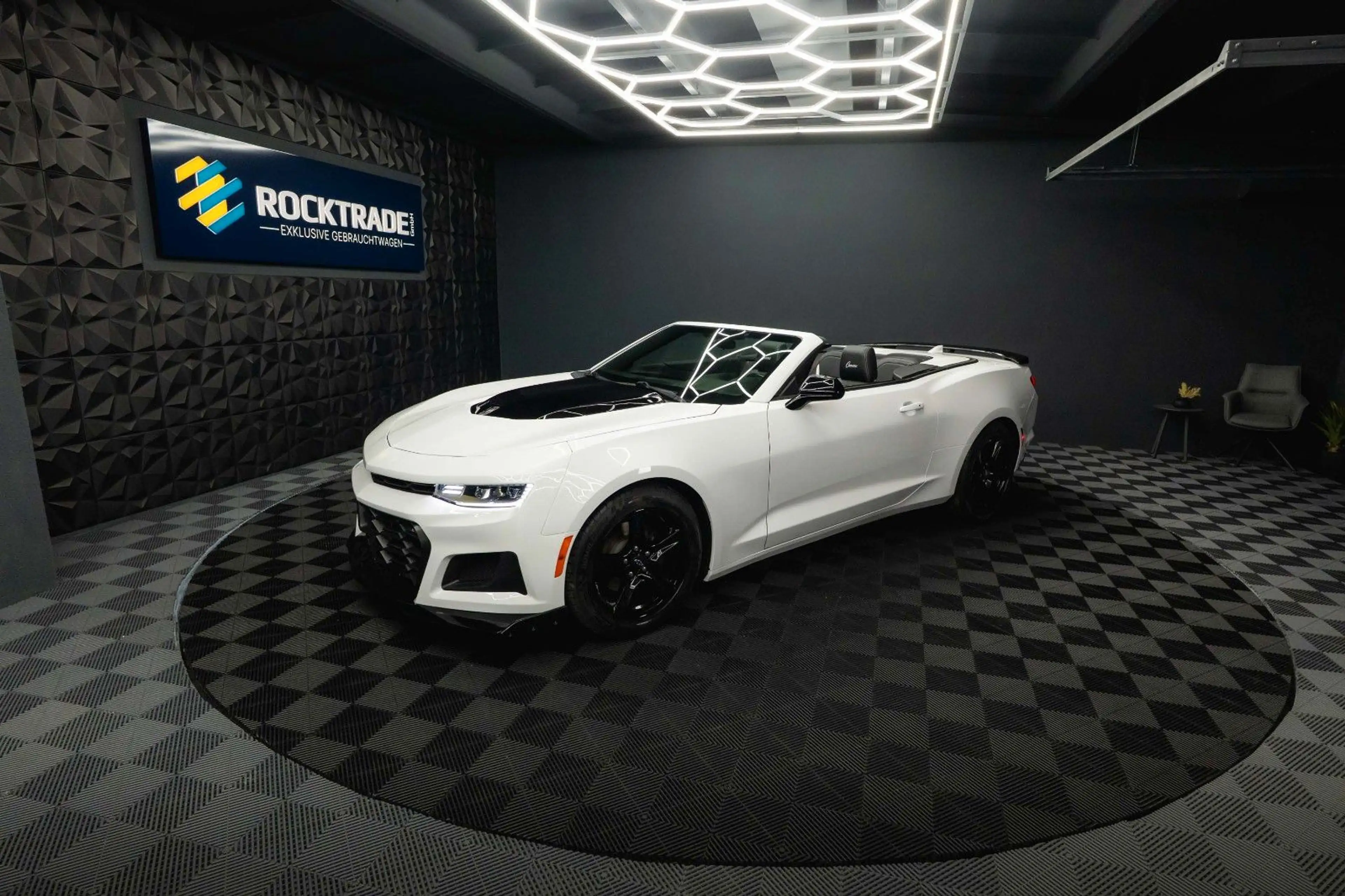 Chevrolet Camaro 2.0 Turbo Cabrio ZL1 Package *CarPlay*LED — photo 2