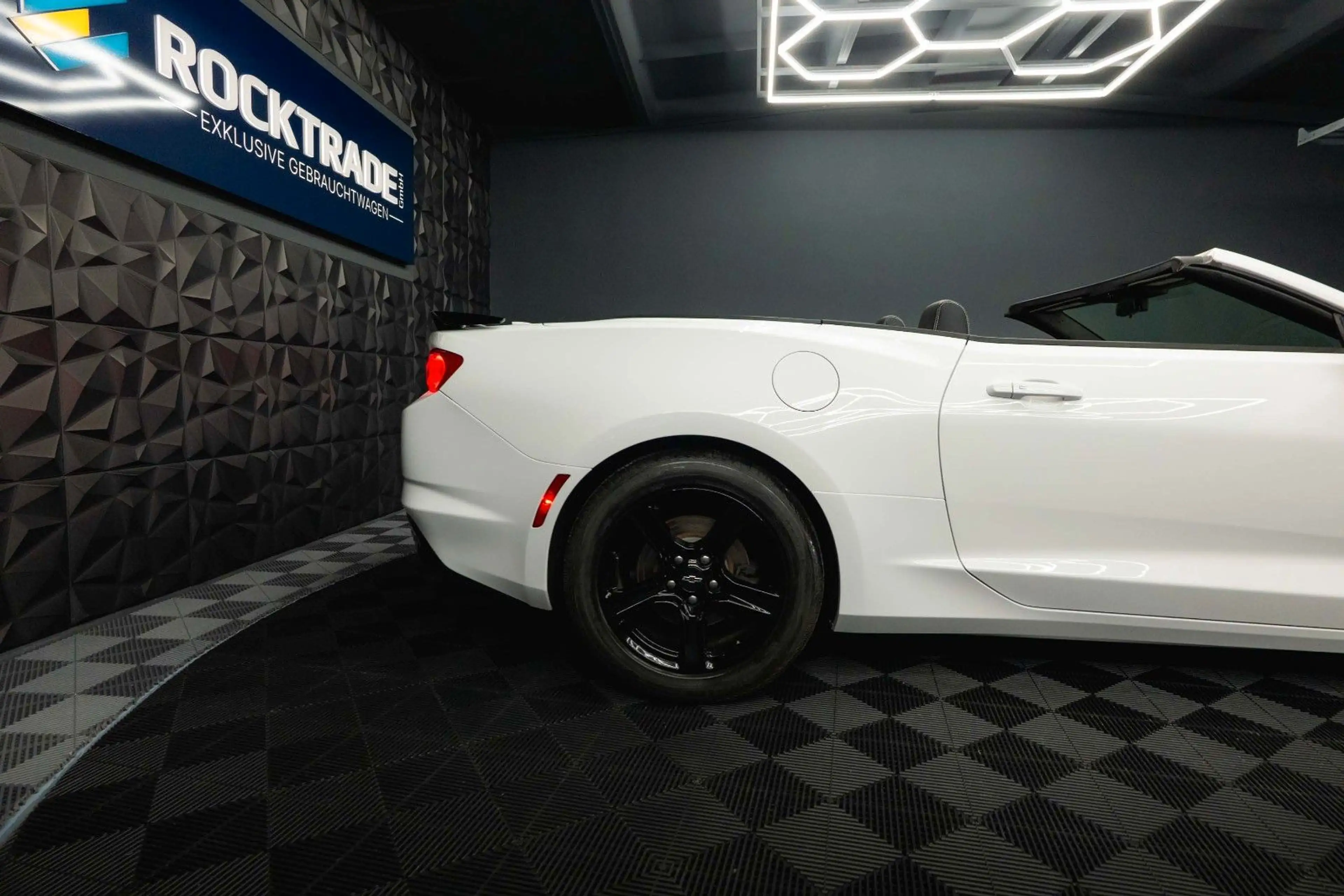 Chevrolet Camaro 2.0 Turbo Cabrio ZL1 Package *CarPlay*LED — photo 8
