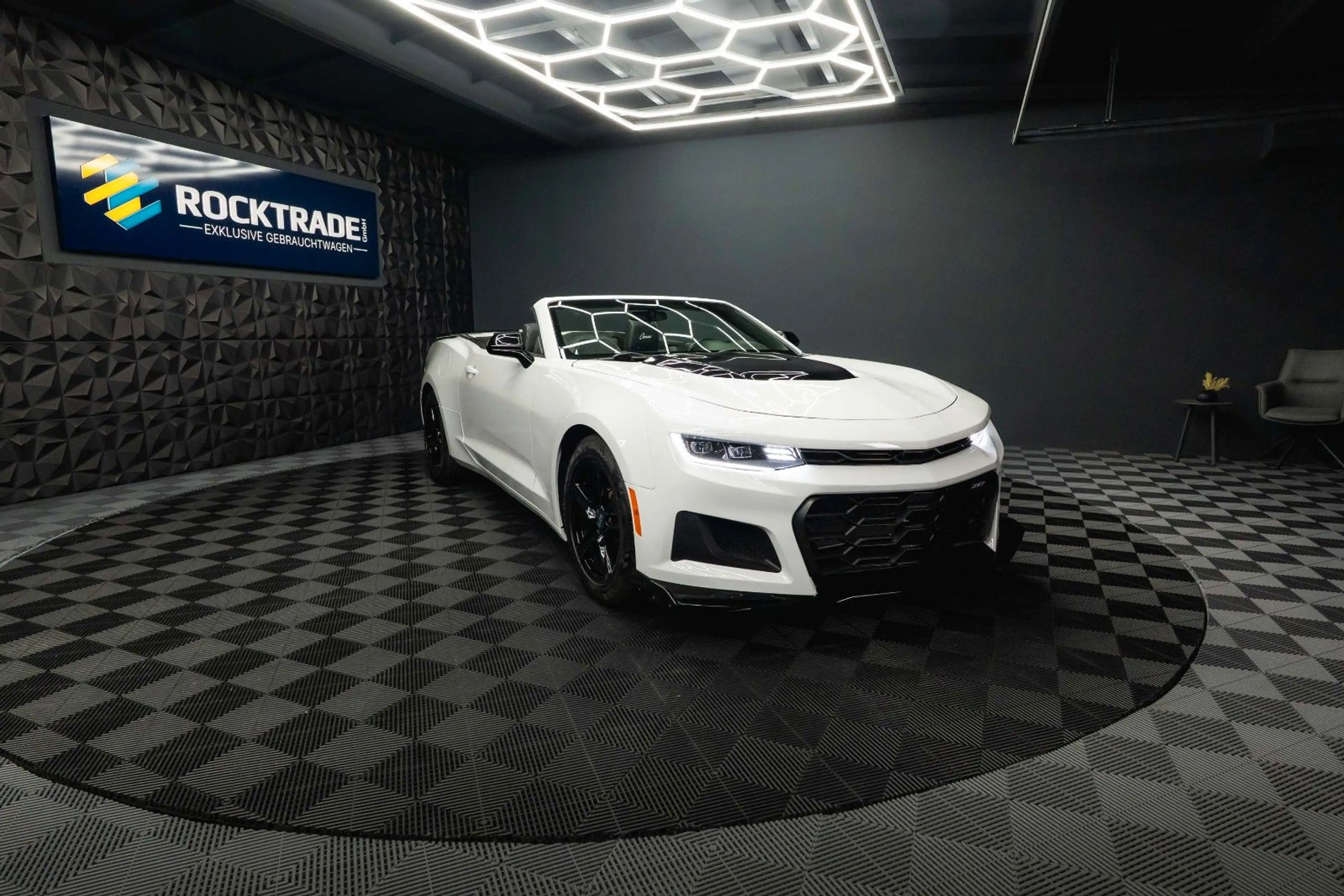 Chevrolet Camaro 2.0 Turbo Cabrio ZL1 Package *CarPlay*LED — photo 6