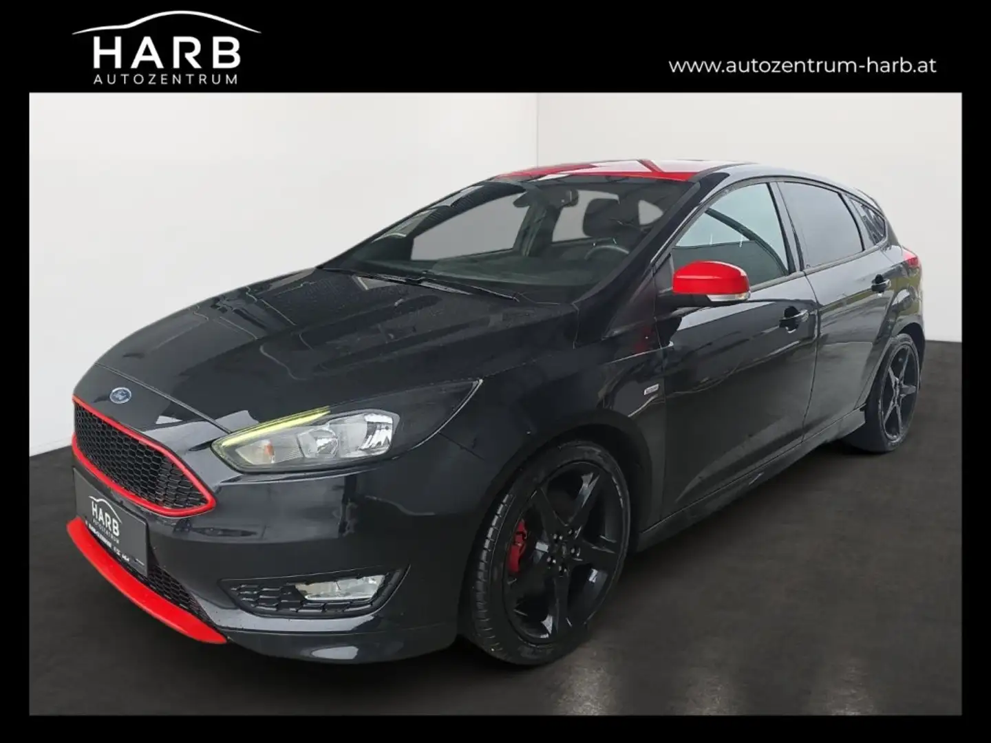 Ford Focus ST Line Schwarz - 1