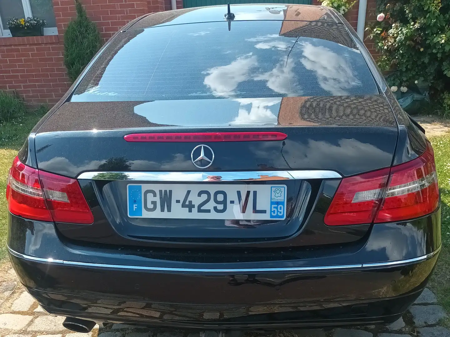 Mercedes-Benz E 220 Classe E Coupé 220 CDI BlueEfficiency Executive - 1