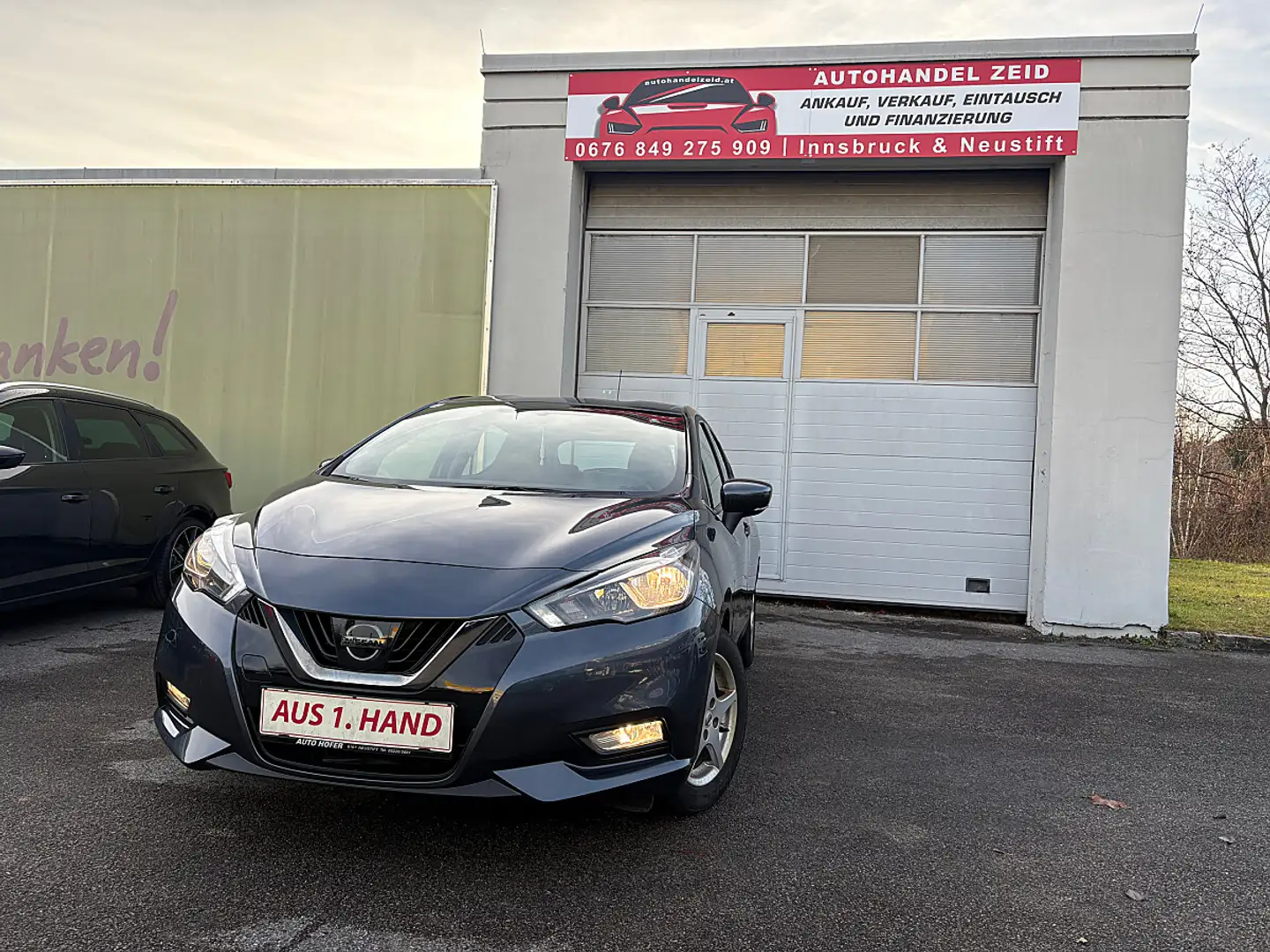 Nissan Micra 0,9 IG-T 90 Visia Plus Grau - 1