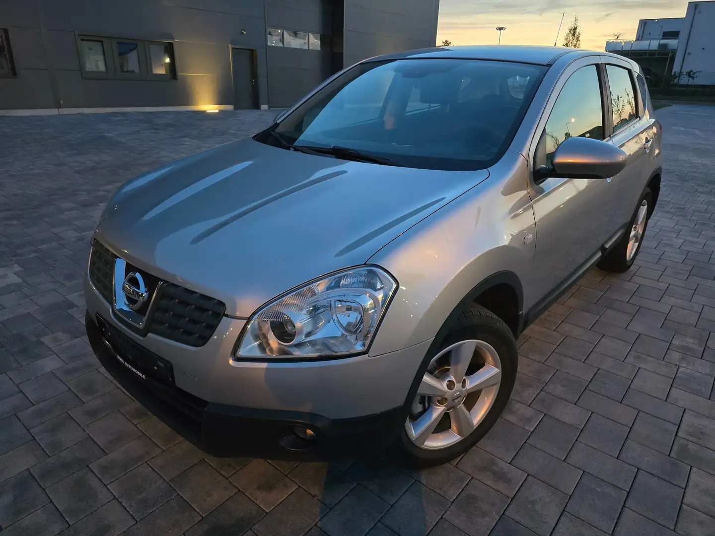 Nissan Qashqai Acenta Grau - 1