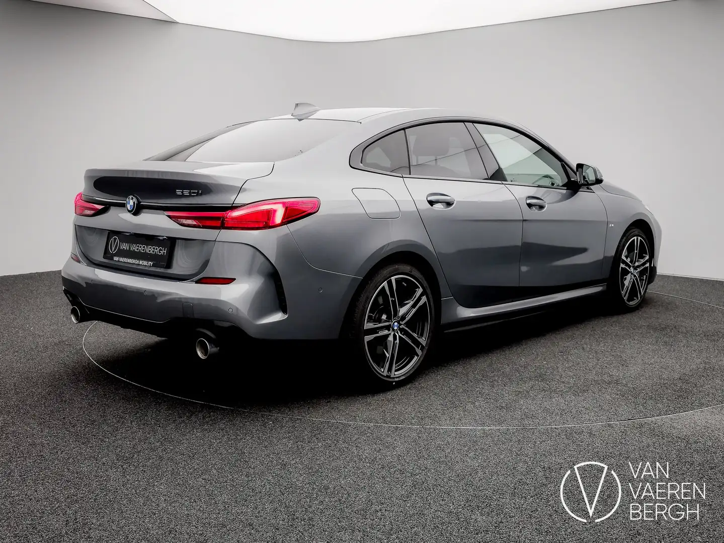 BMW 220 i Gran Coupe M-Sport Grijs - 2