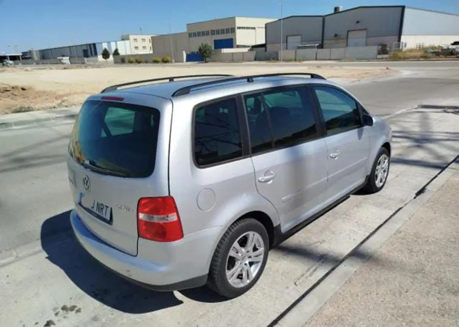 Volkswagen Touran Touran 1.9TDI Edition 105 Edition Gris - 2