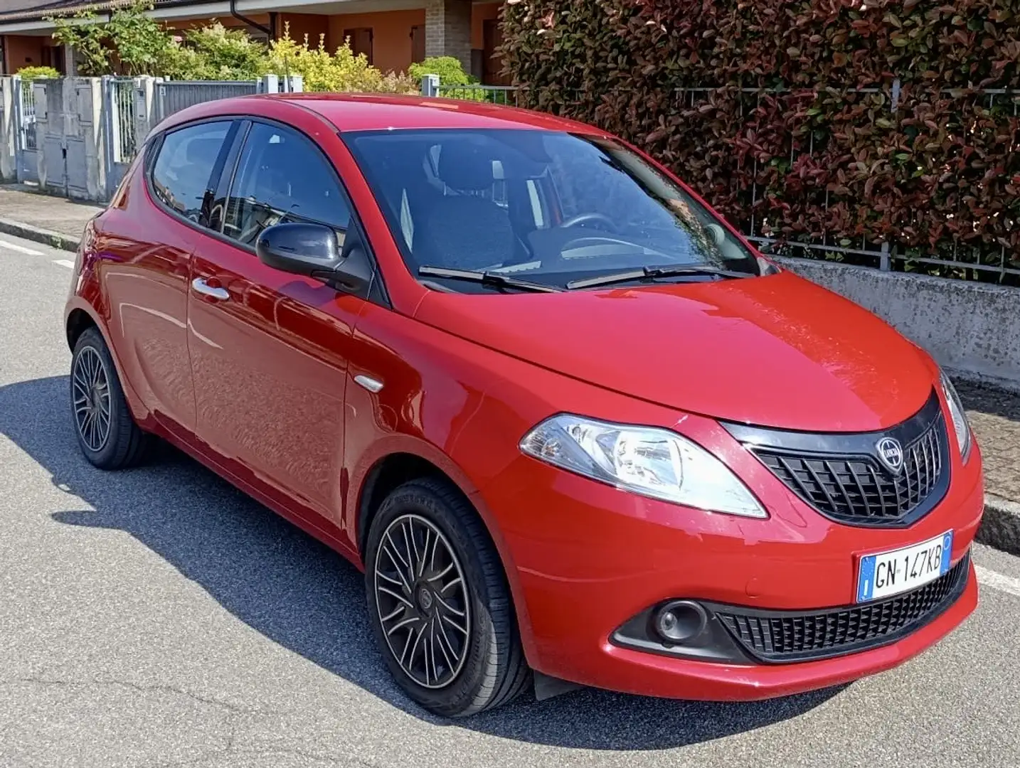 Lancia Ypsilon 1.0 Hybrid Firefly “ Silver Plus “ - 2