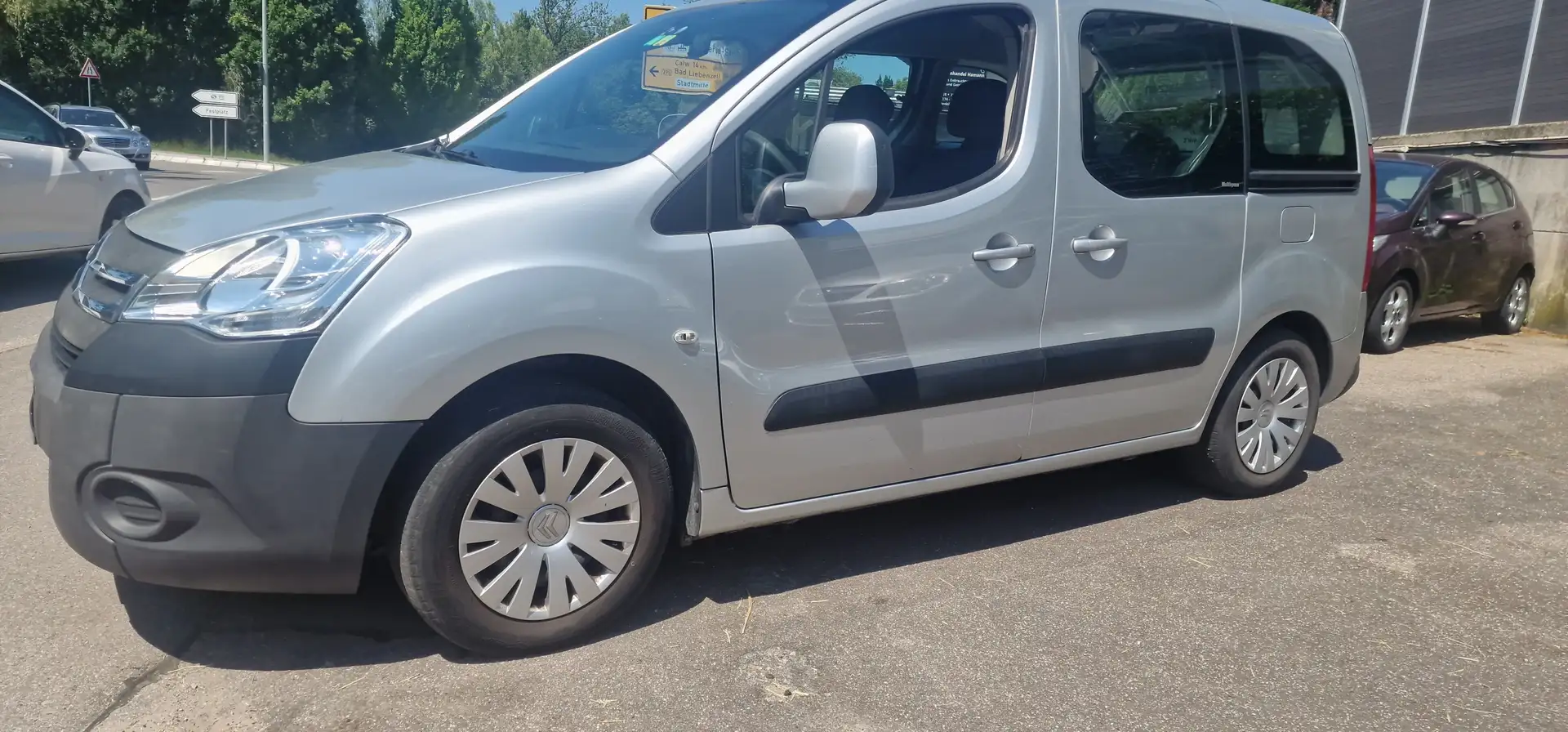 Citroen Berlingo e-HDi 90 FAP EGS6 Start Stop Silver Selection Silber - 1
