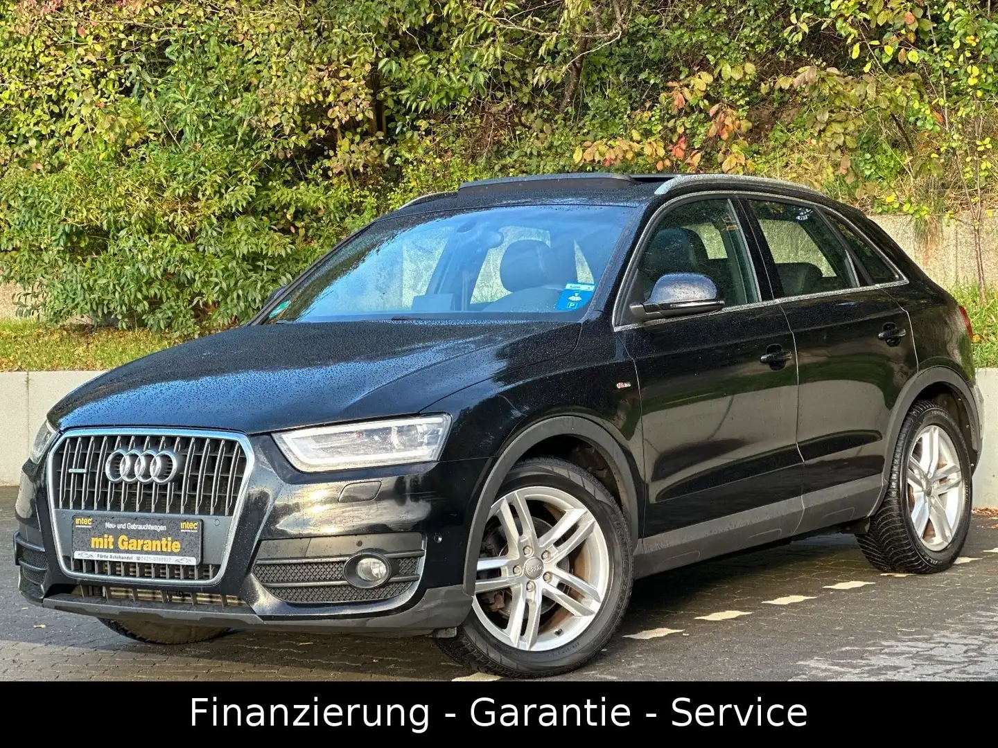 Audi Q3 2.0 TDI QUATTRO/S-LINE/177PS/PANO/LED/KEYLESS Schwarz - 1