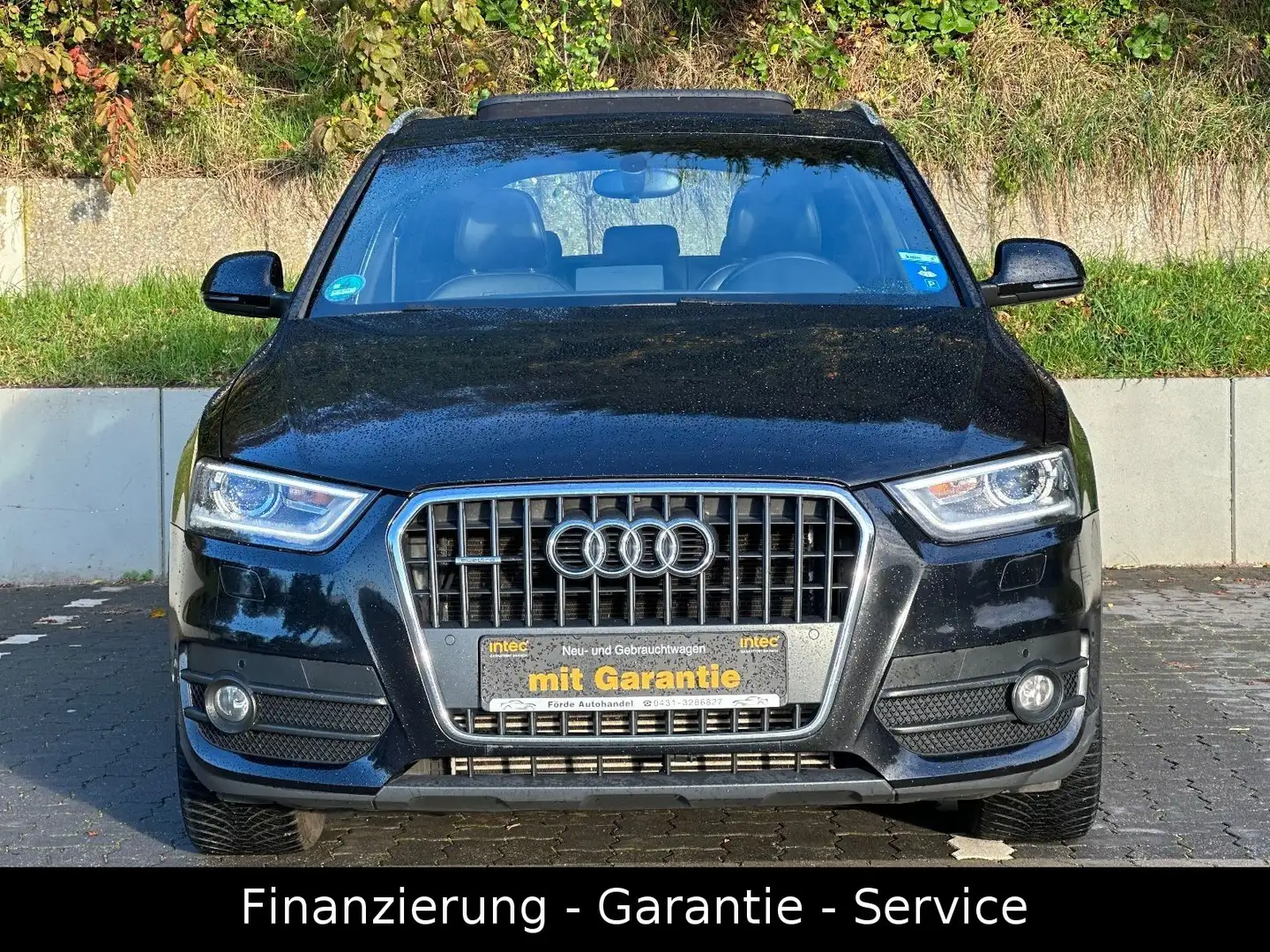 Audi Q3 2.0 TDI QUATTRO/S-LINE/177PS/PANO/LED/KEYLESS Schwarz - 2