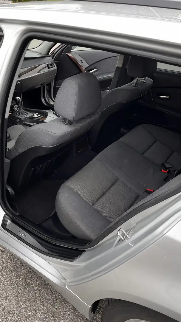 BMW 525 525d Touring Österreich-Paket Aut. - 2
