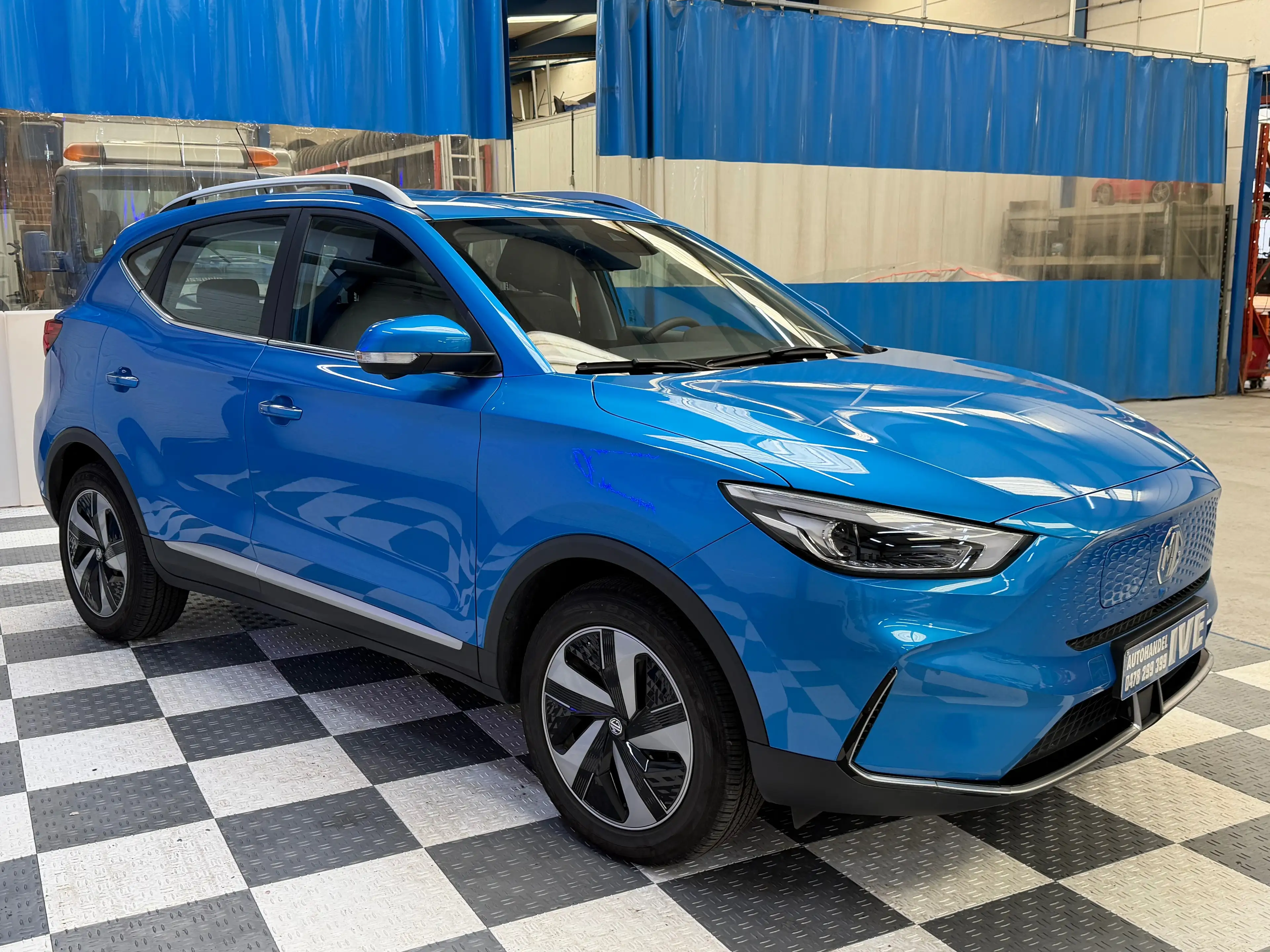 MG ZS ZS EV **PANO DAK** — photo 3