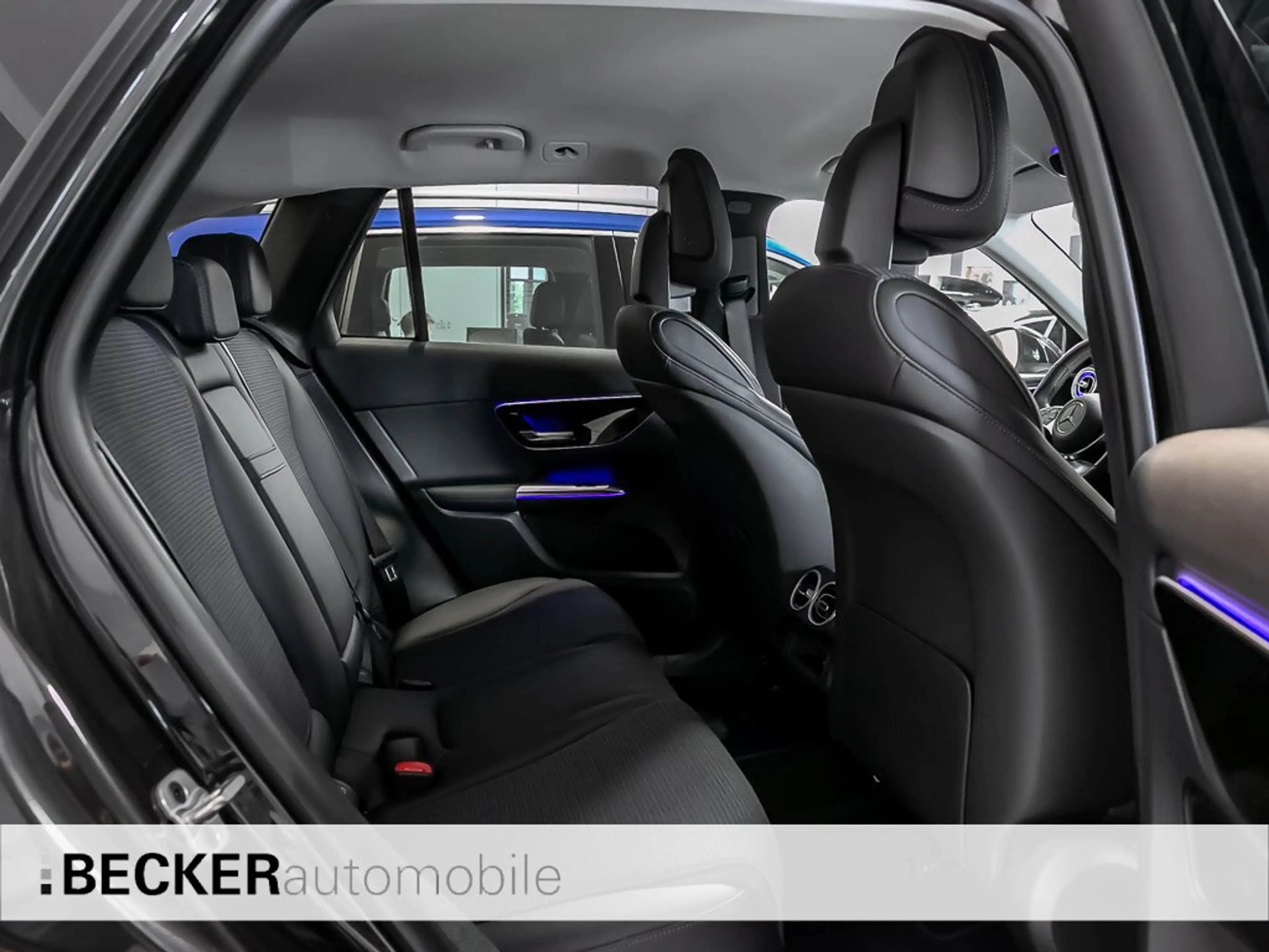 Mercedes-Benz GLC 220 GLC 220 d 4MATIC AVANTGARDE PLUS MEMORY AHK MBUX — photo 7