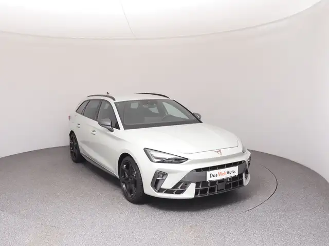 Cupra Leon view 2