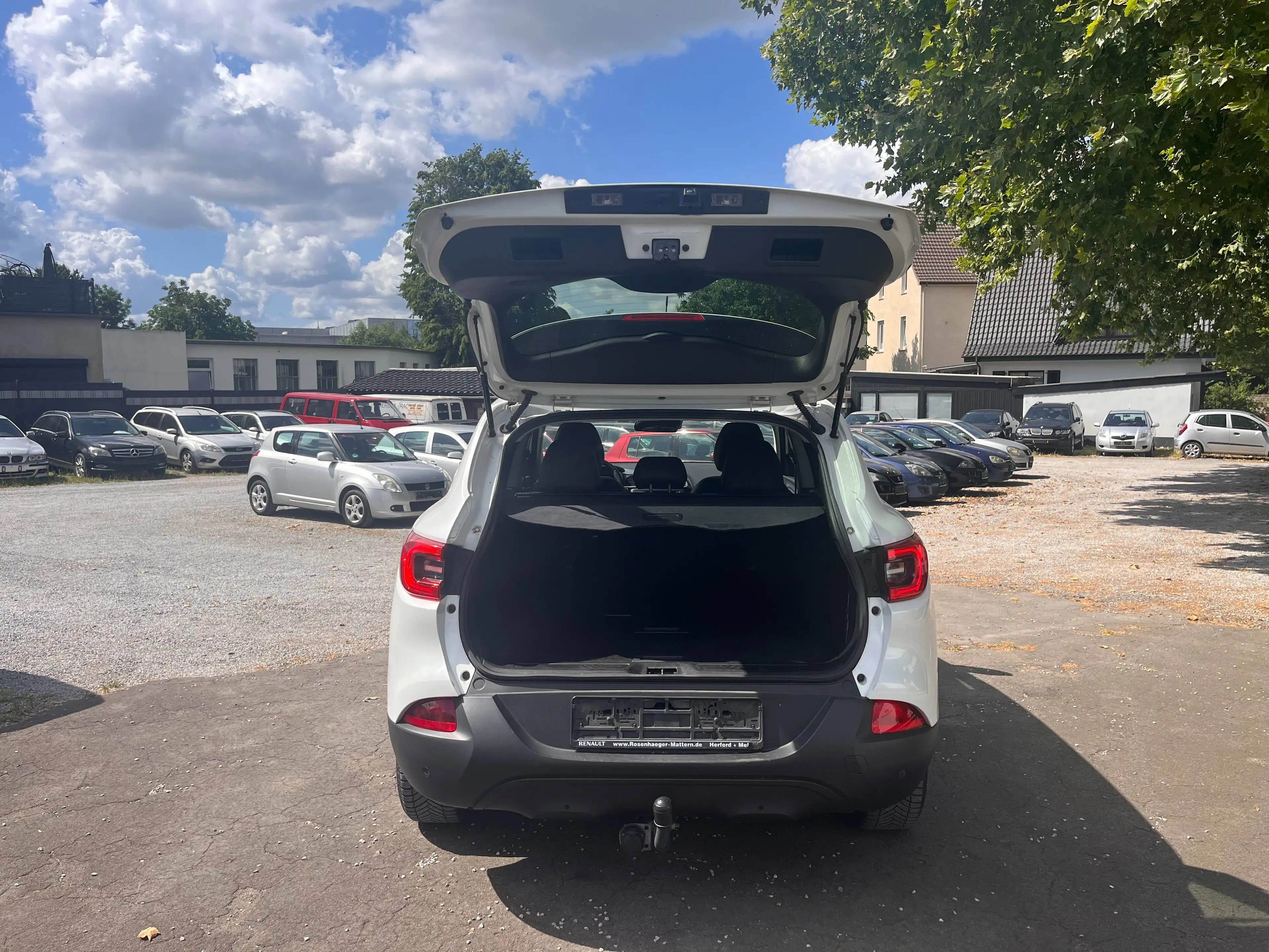 Renault Kadjar LIMITED*TEMPOMAT*KLIMATRONIC*SHZ*START*STOP*TÜV/AU*01/2028 — photo 9