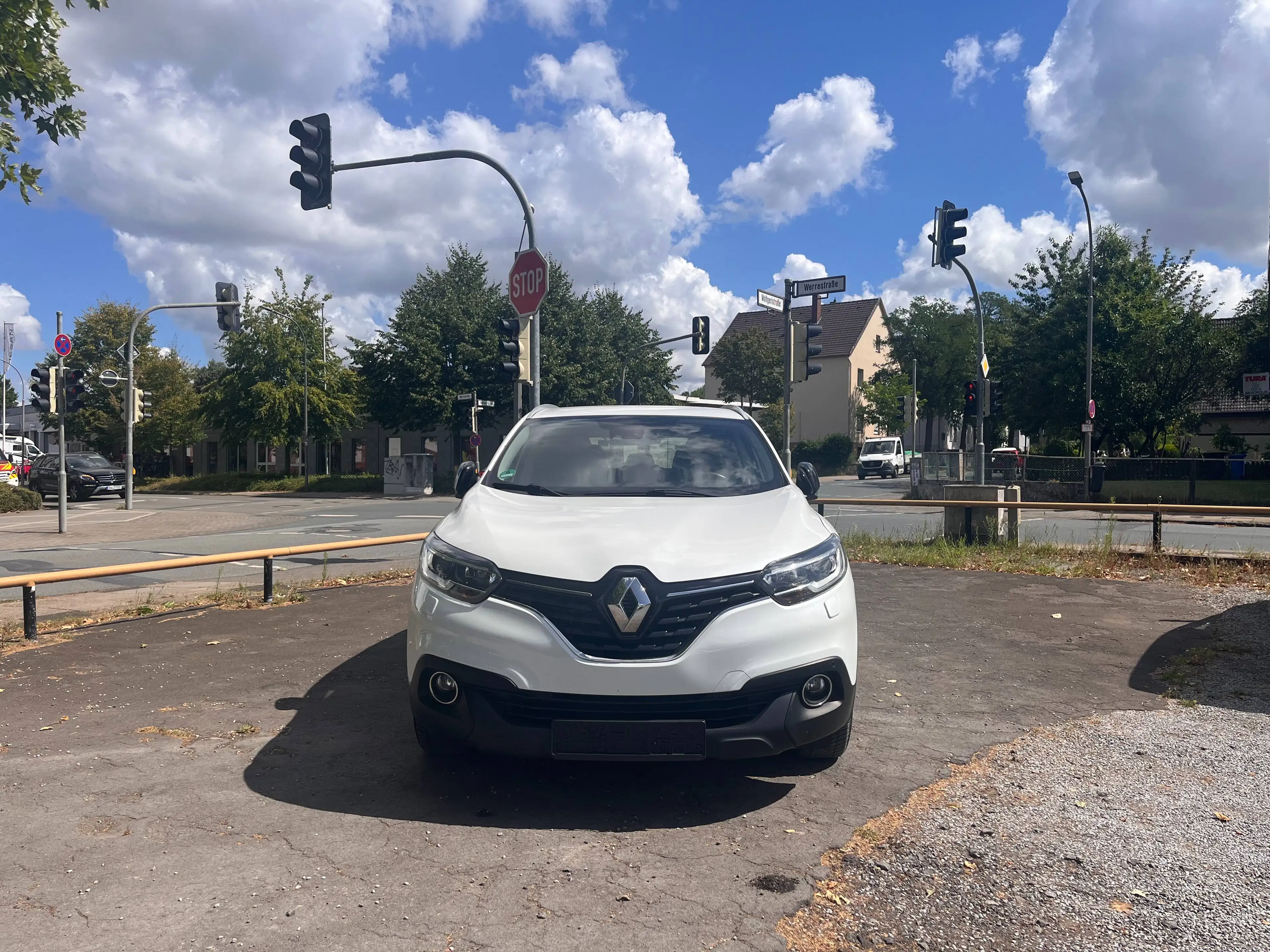 Renault Kadjar LIMITED*TEMPOMAT*KLIMATRONIC*SHZ*START*STOP*TÜV/AU*01/2028 — photo 2
