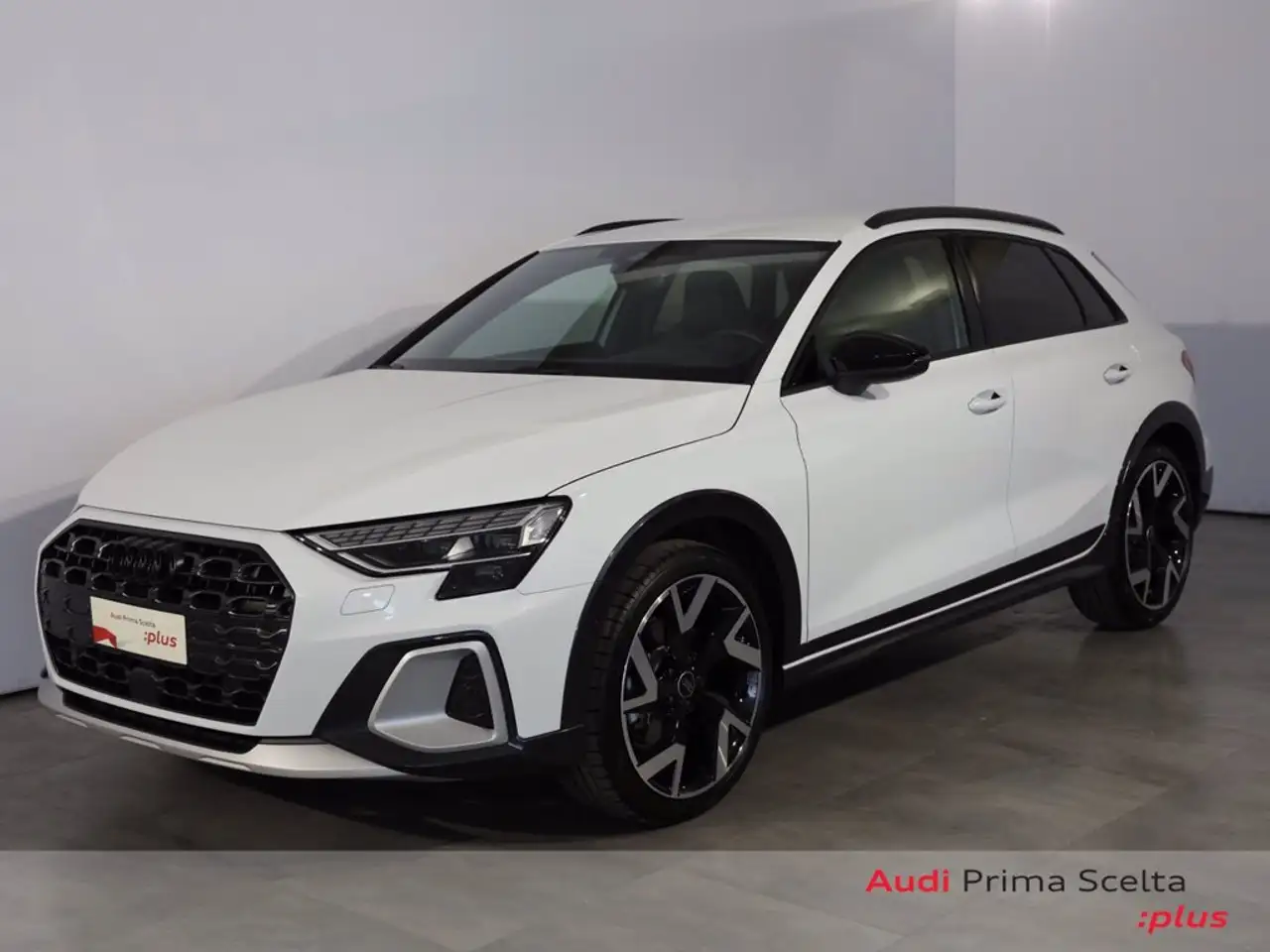 Audi A3 allstreet 2.0 tdi identity contrast 150cv s-tronic, foto 1