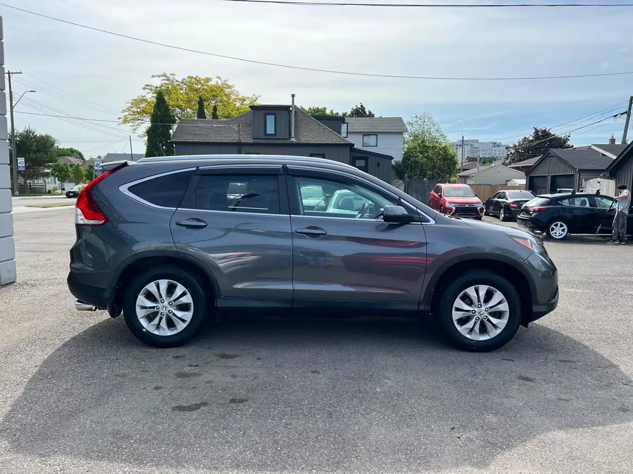 Honda CR-V photo Honda CR-V