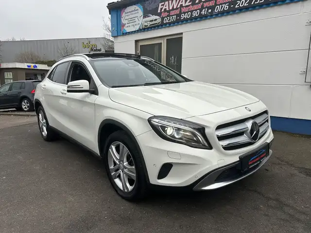Mercedes-Benz GLA 200 PANO*KAMERA*NAVI*