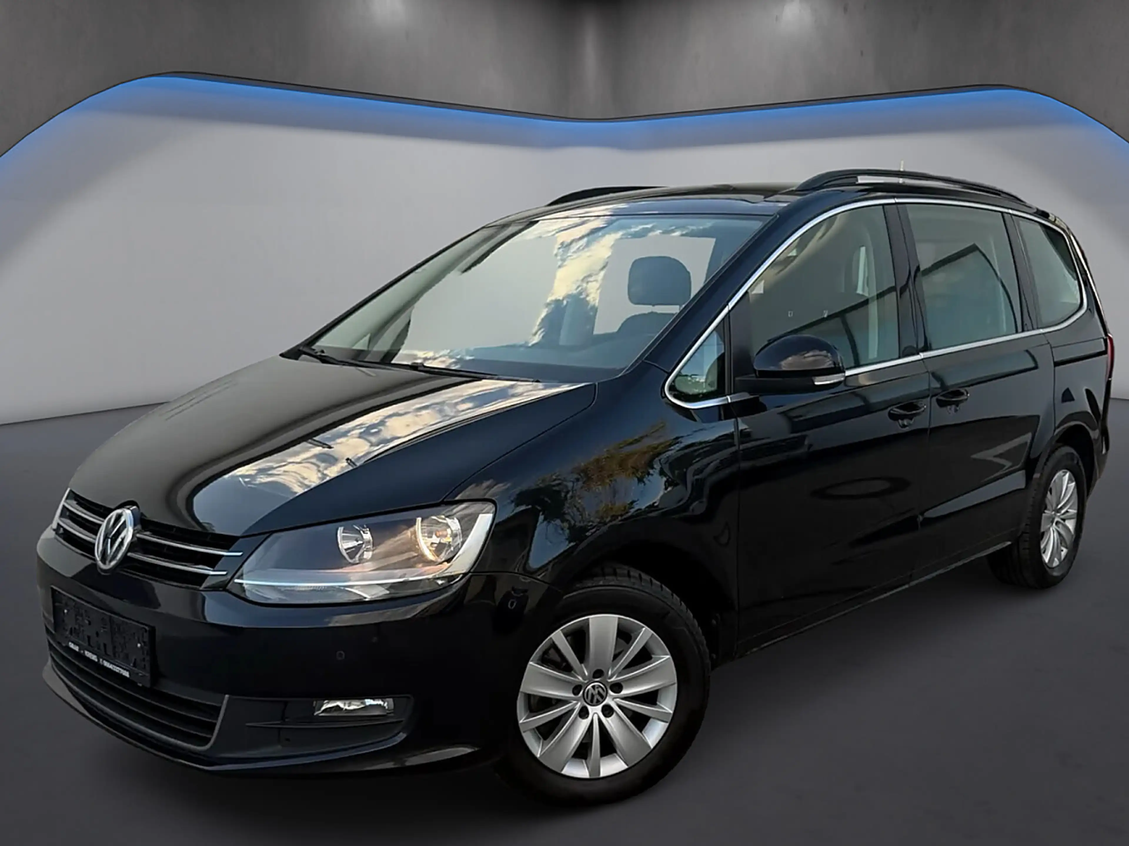 Volkswagen Sharan Comfortline SCR 2,0 TDI DSG *7 Sitze*Klimatronic* — photo 2
