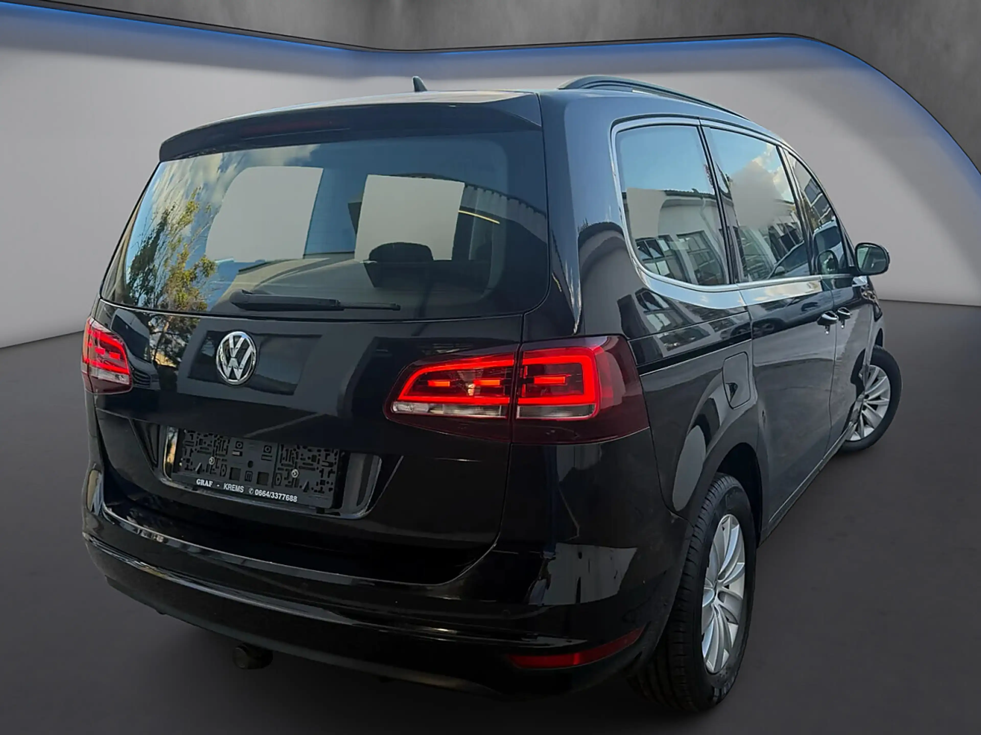 Volkswagen Sharan Comfortline SCR 2,0 TDI DSG *7 Sitze*Klimatronic* — photo 7