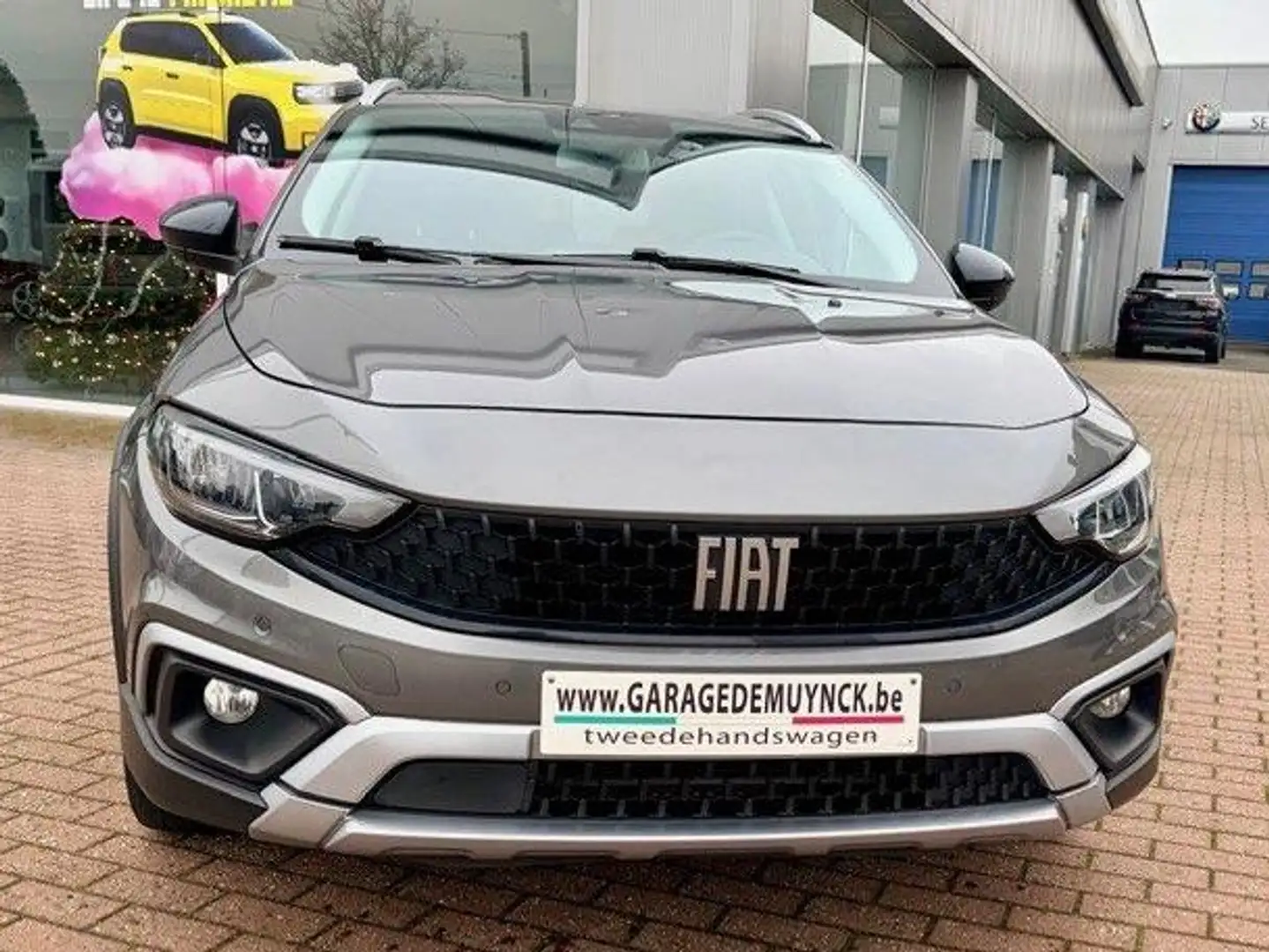Fiat Tipo Tipo 1.0 T3 Cross Gris - 2