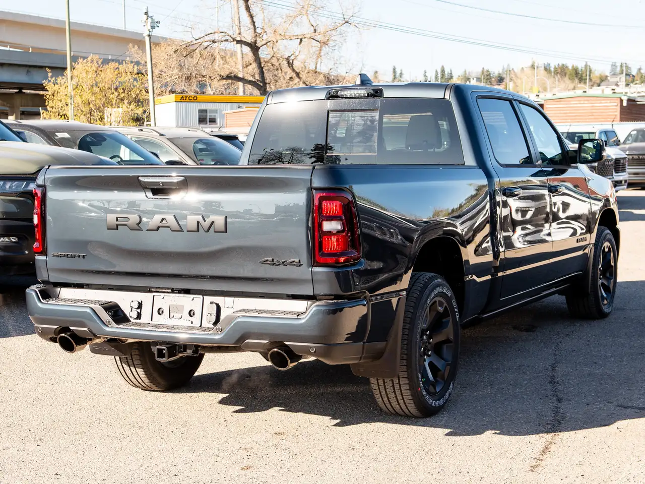 RAM 1500 снимка RAM 1500