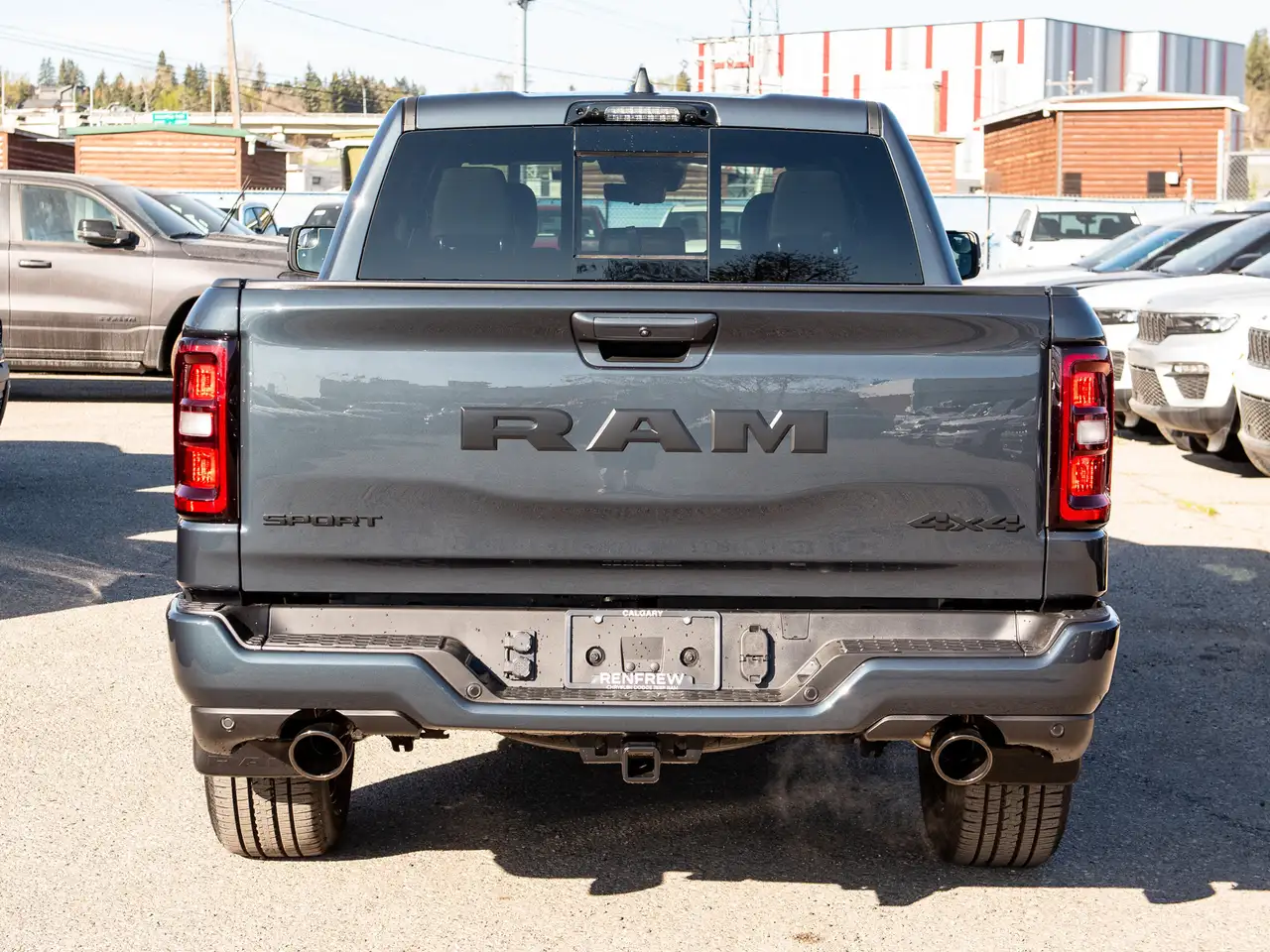 RAM 1500 снимка RAM 1500