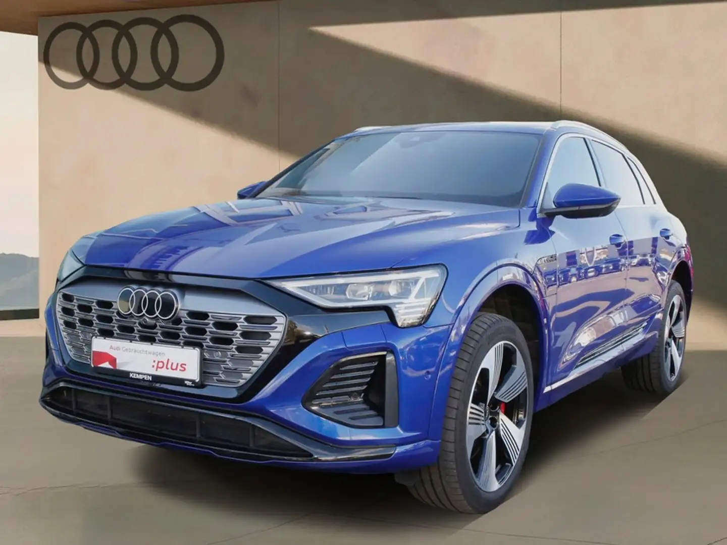 Audi Q8 e-tron 50 quattro S line AHK 360°CAM Navi+VC ACC PDC M... Blau - 2