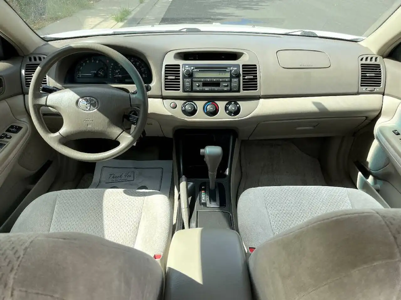 Toyota Camry photo Toyota Camry