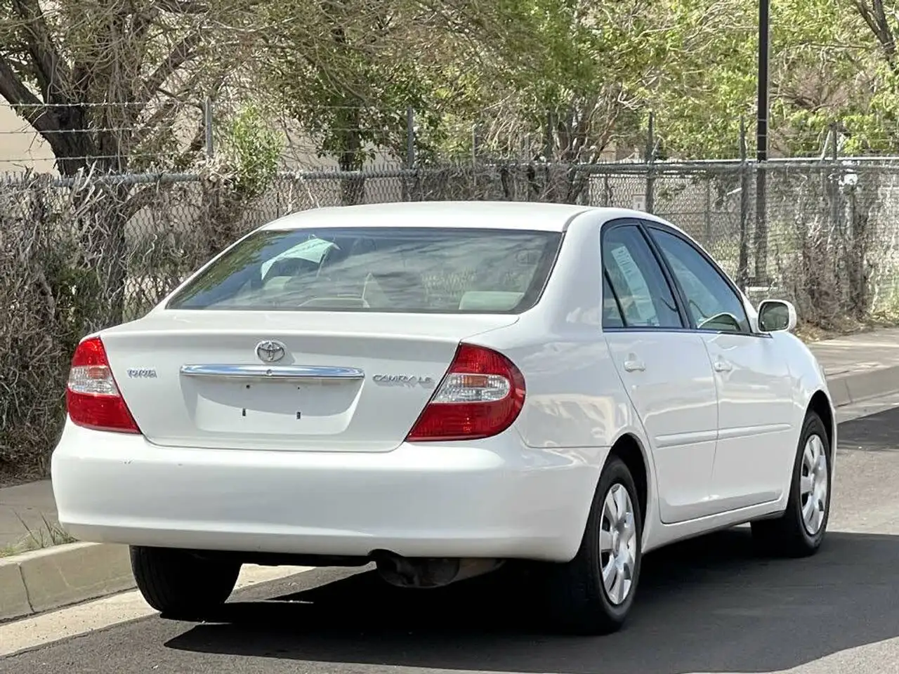 Toyota Camry photo Toyota Camry