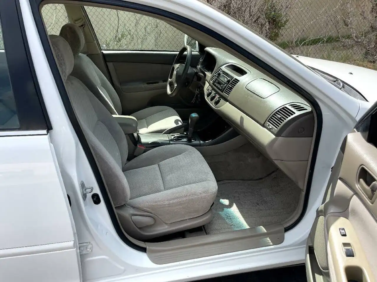 Toyota Camry photo Toyota Camry
