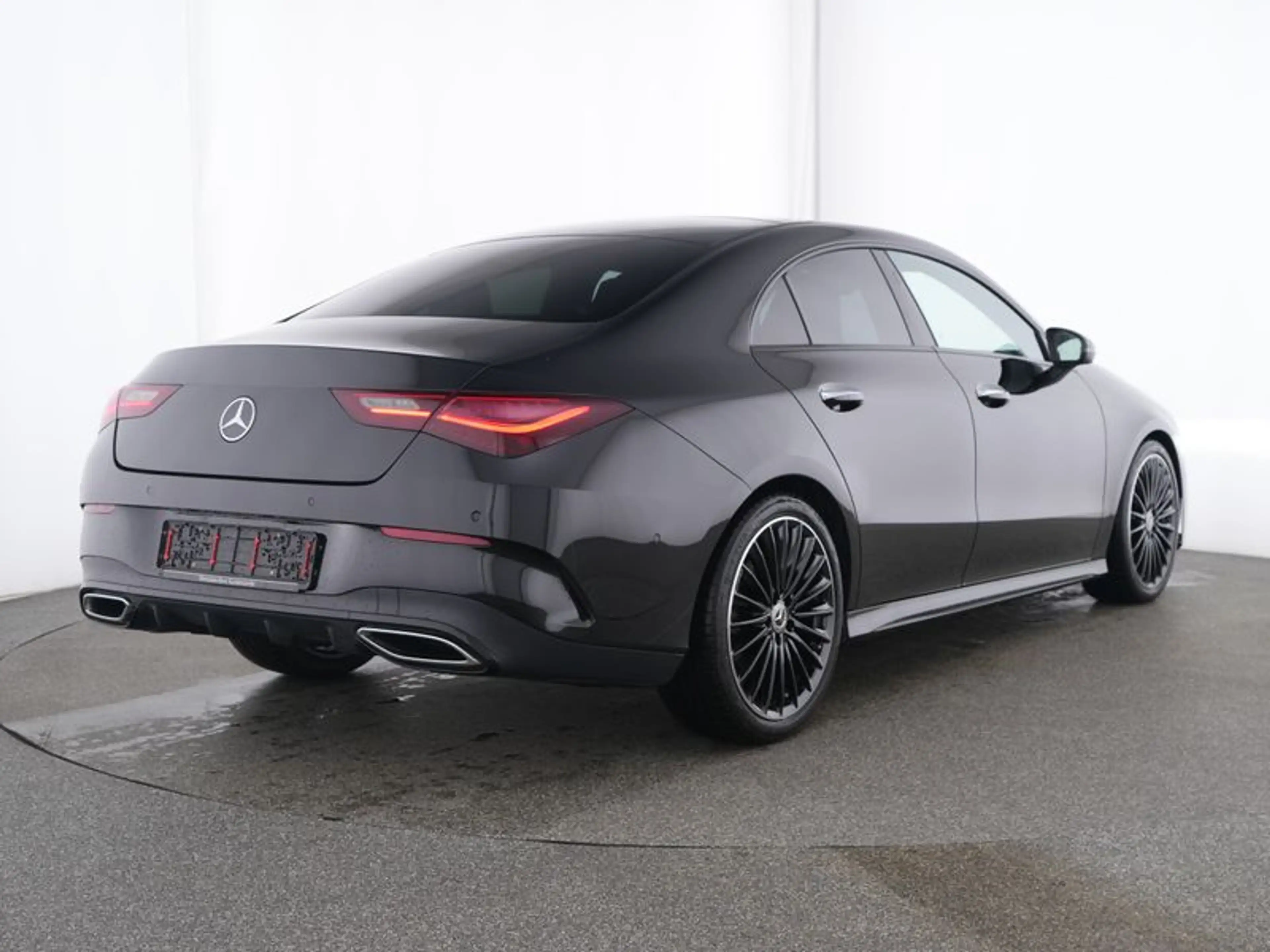 Mercedes-Benz CLA 220 4M Coupé AMG-Sport/Pano/Night/Totw/19' — photo 3