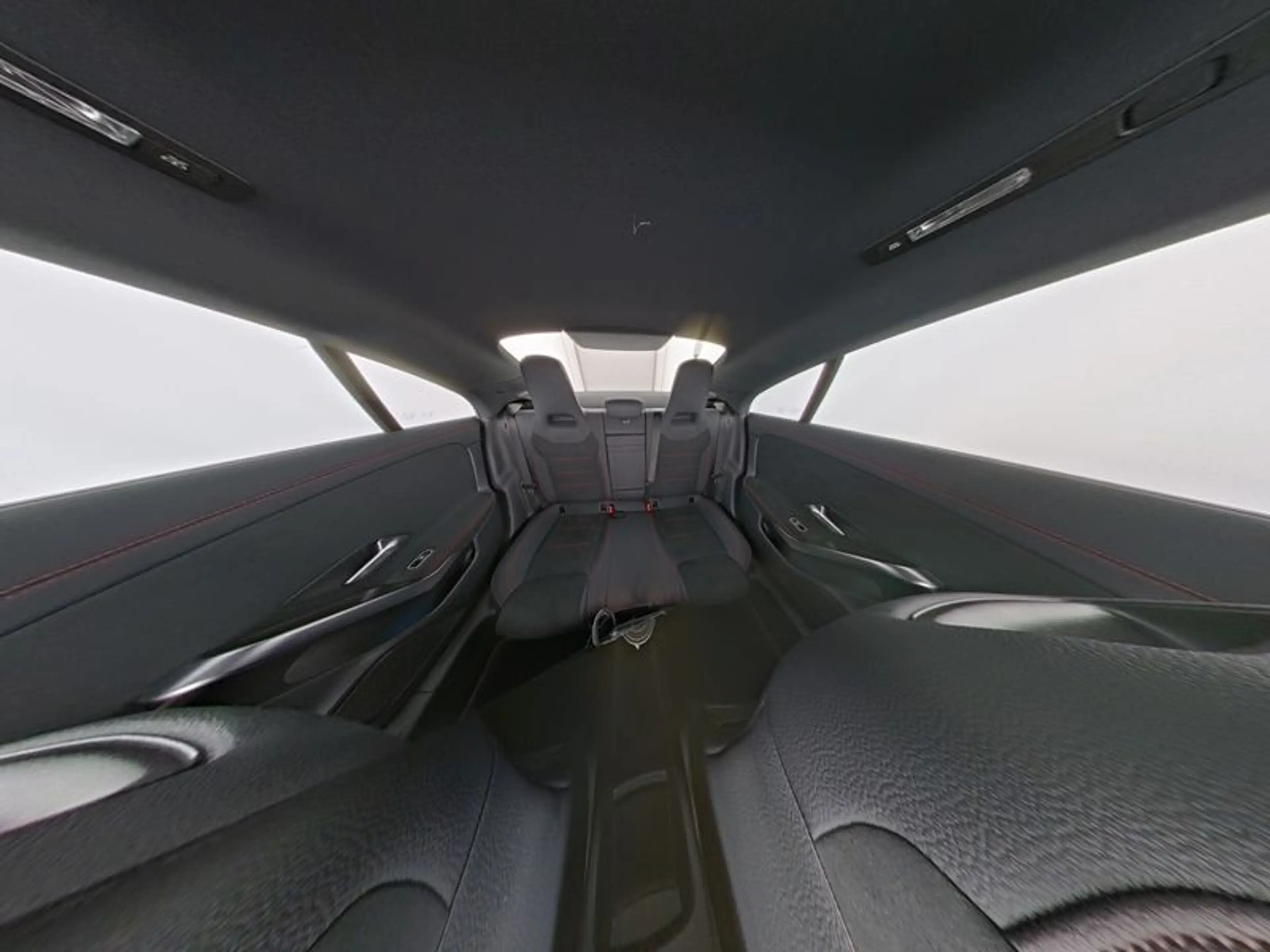 Mercedes-Benz CLA 220 4M Coupé AMG-Sport/Pano/Night/Totw/19' — photo 10