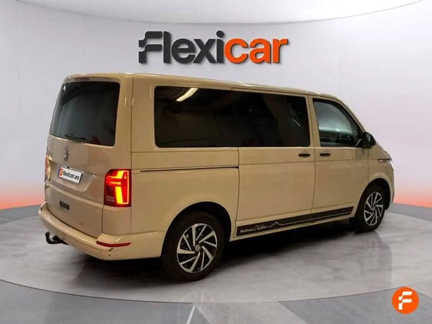 Volkswagen T6 Multivan 2.0TDI SCR BMT Outdoor DSG7 110kW Gris - 2