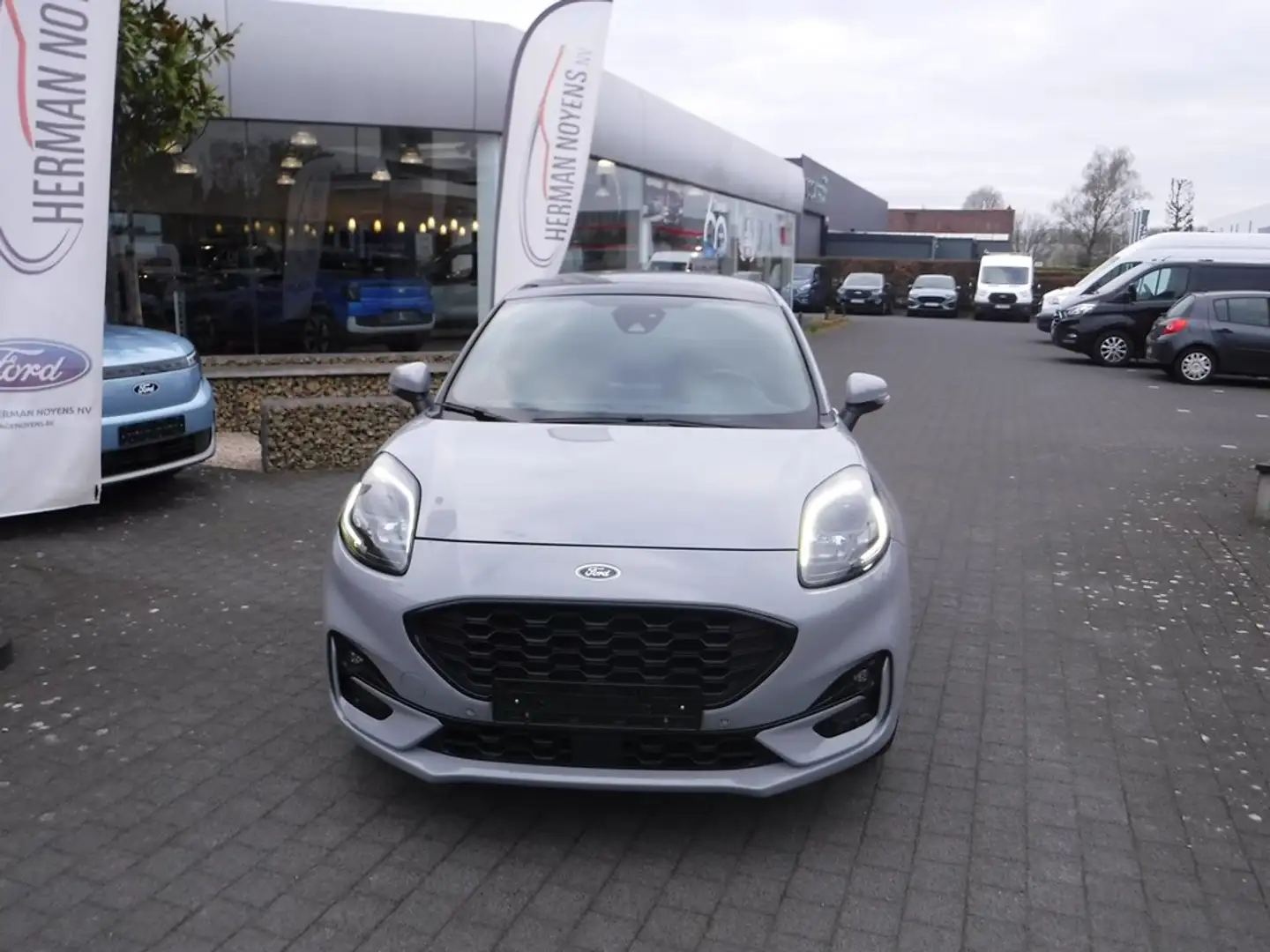 Ford Puma Ecoboost ST-Line X AUT Gris - 2