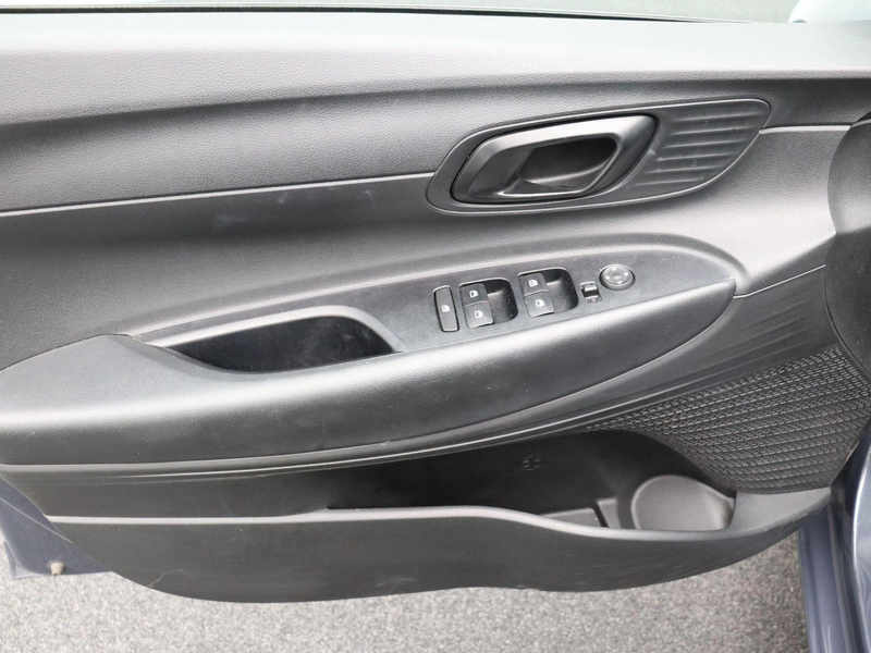 Hyundai i20 1.0 T-GDi 74kW Twist — photo 13