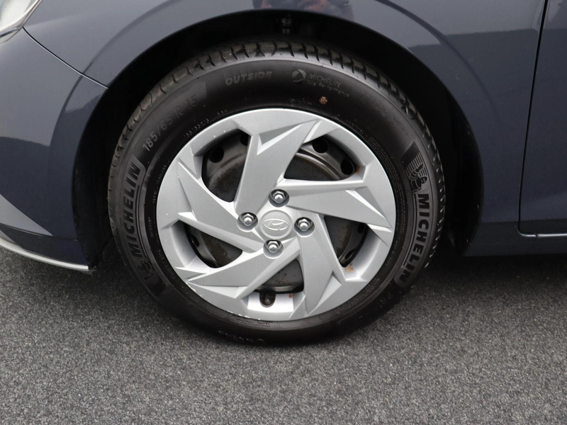 Hyundai i20 1.0 T-GDi 74kW Twist — photo 6