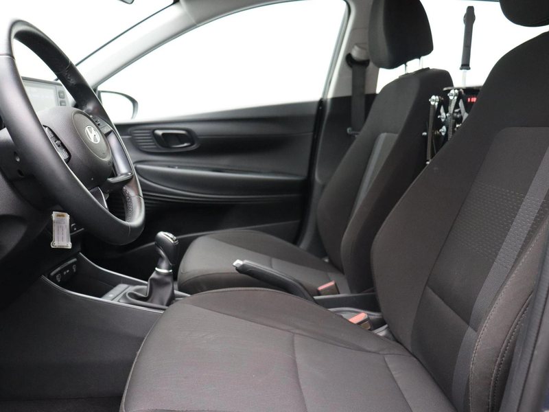 Hyundai i20 1.0 T-GDi 74kW Twist — photo 12