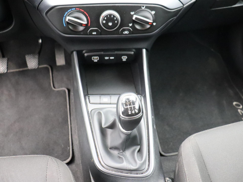 Hyundai i20 1.0 T-GDi 74kW Twist — photo 10