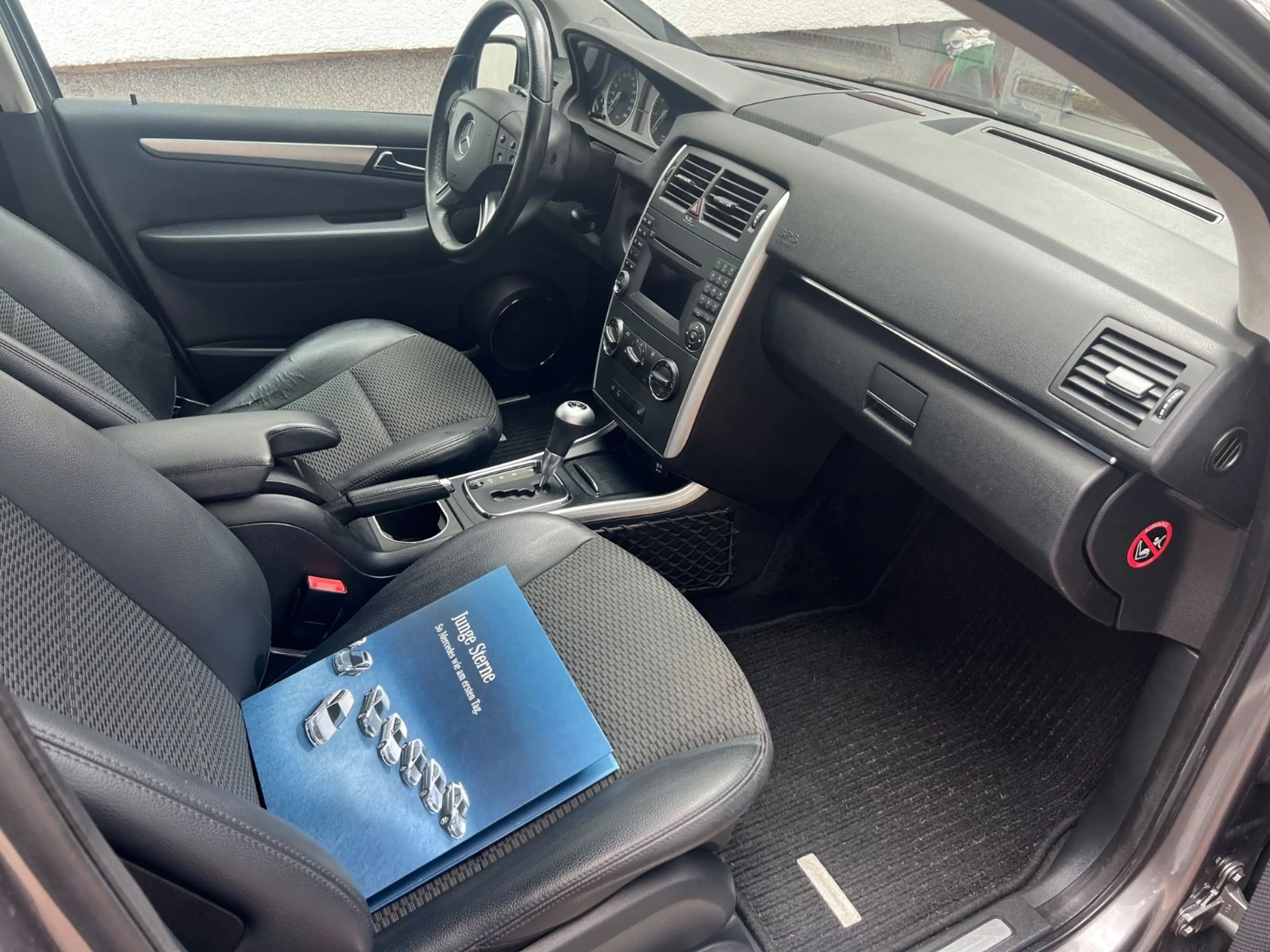 Mercedes-Benz B 160 Automatik, Navigation, Klima, 57000km — photo 12