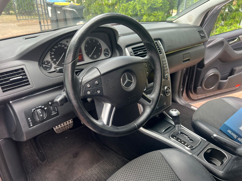 Mercedes-Benz B 160 Automatik, Navigation, Klima, 57000km — photo 10