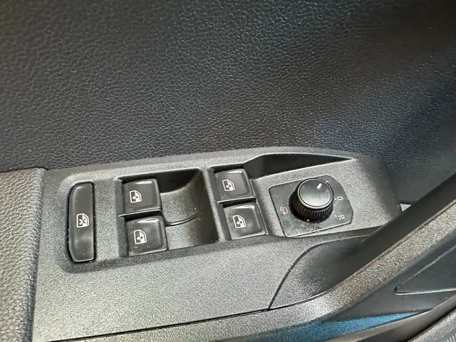 Seat Arona view 9