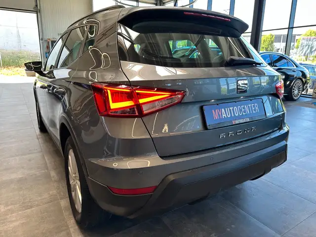 Seat Arona view 5