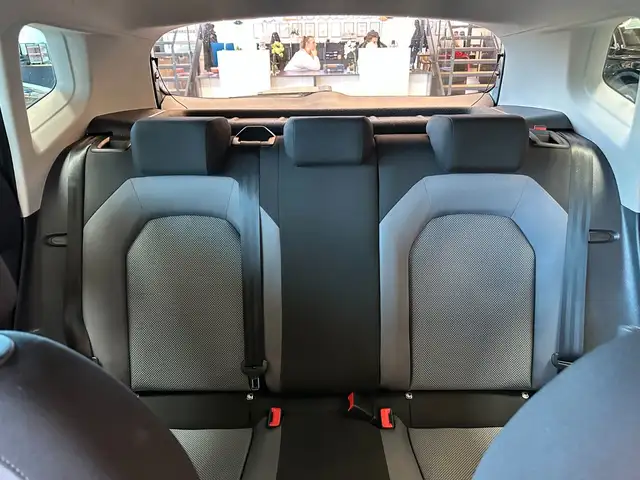 Seat Arona view 11